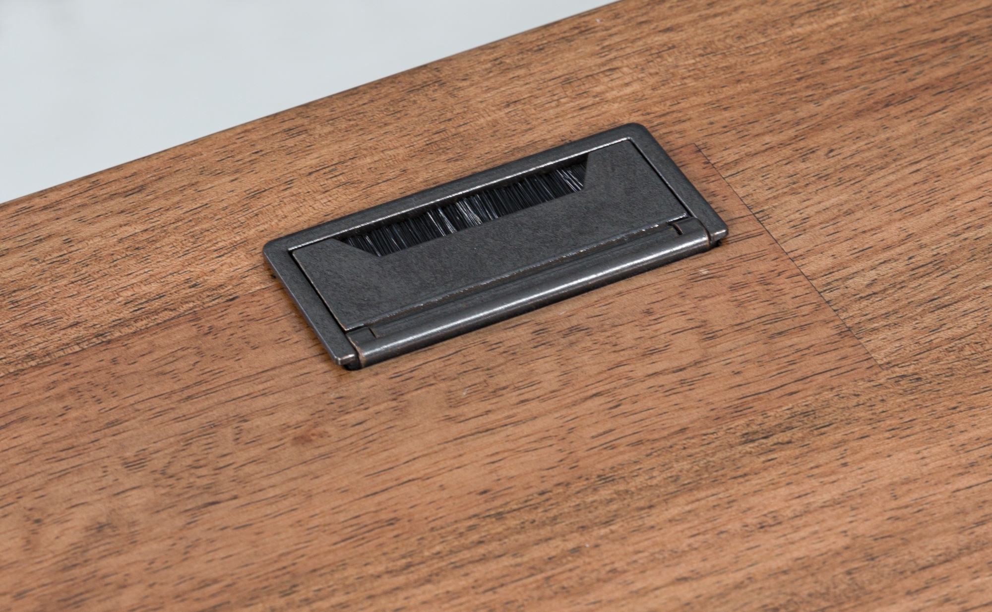 Signature Design by Ashley Wildenauer Home Office Desk