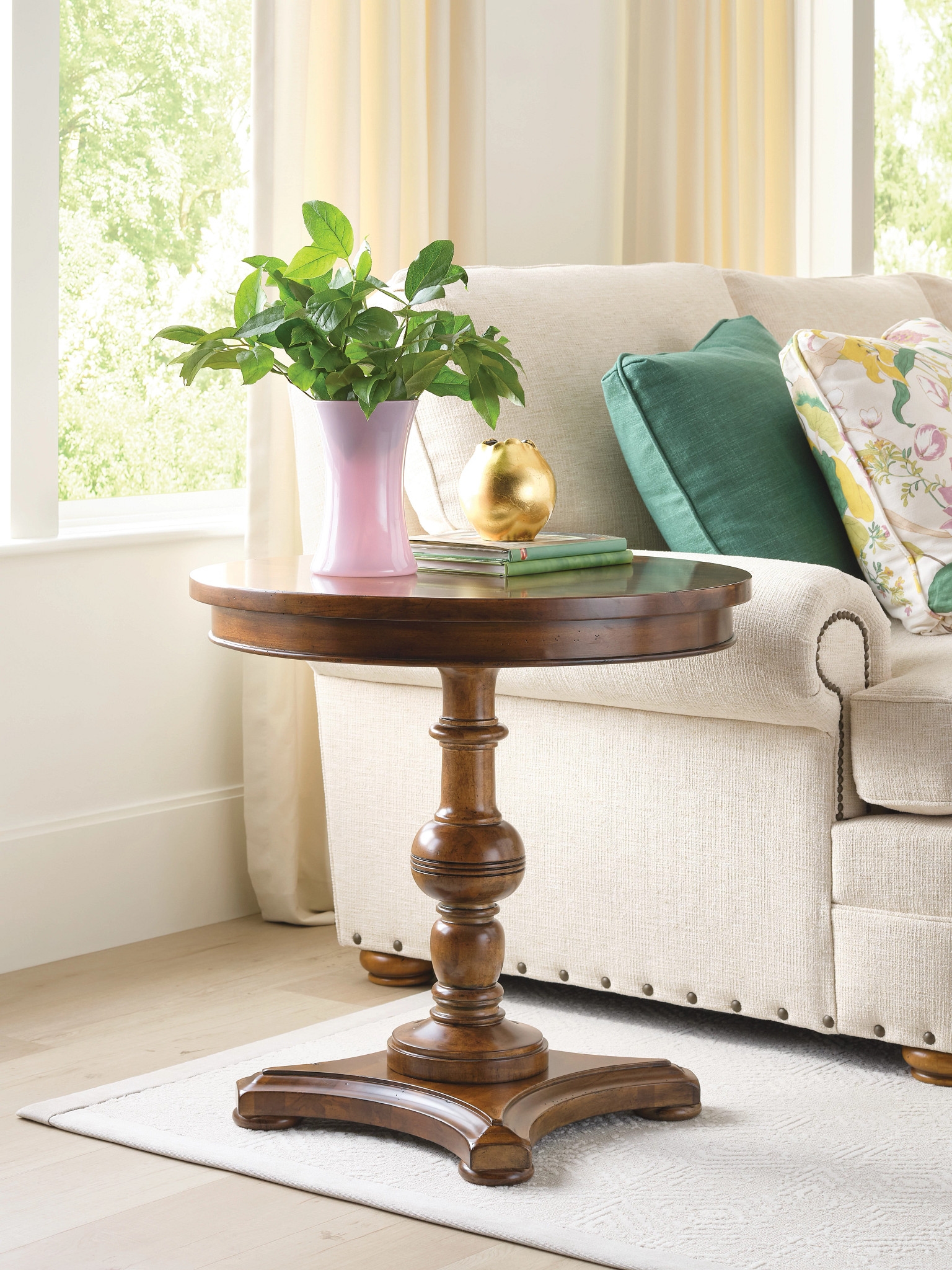 Kincaid Furniture Bridgetown Round End Table