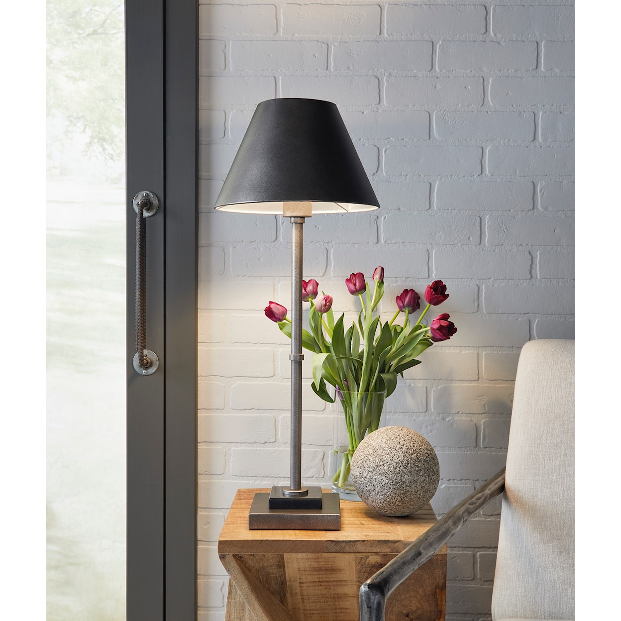 Signature Design by Ashley Lamps - Traditional Classics Belldunn Table Lamp