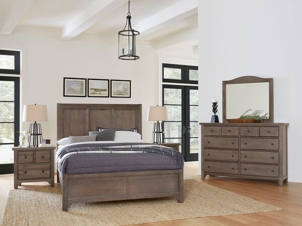 4-Piece Queen Panel Bedroom Set