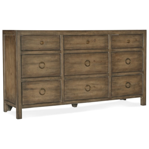 Casual 9-Drawer Dresser