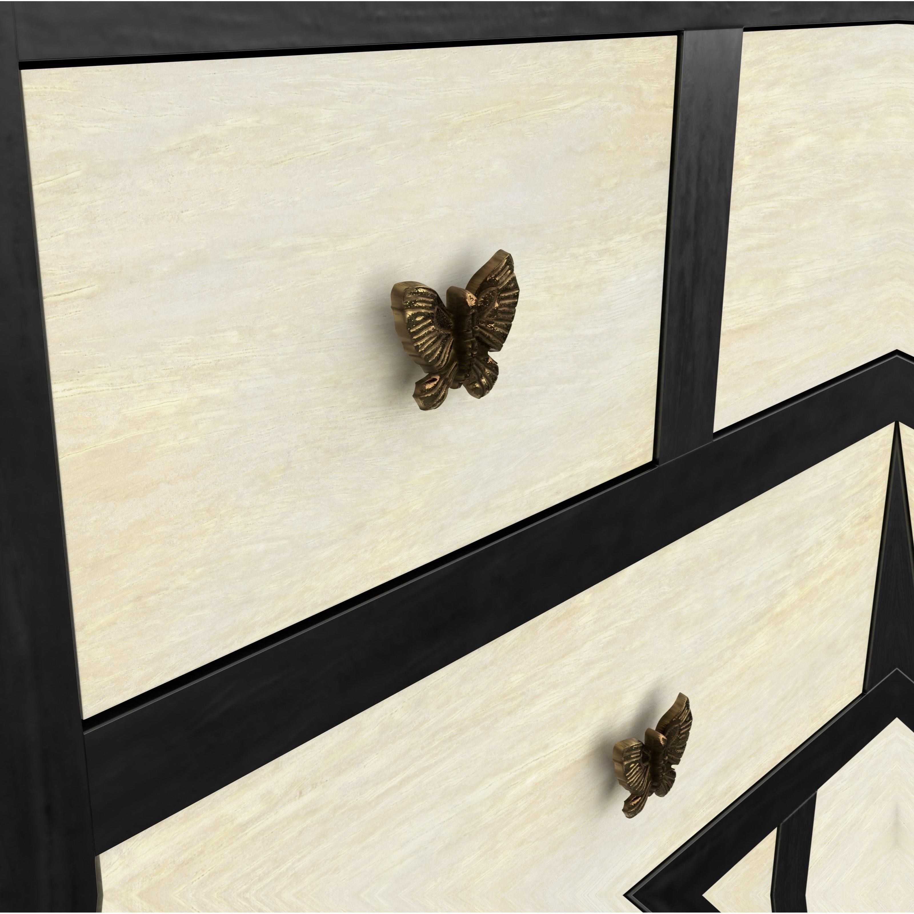 Steve Silver Papillon 13 Drawer Sideboard