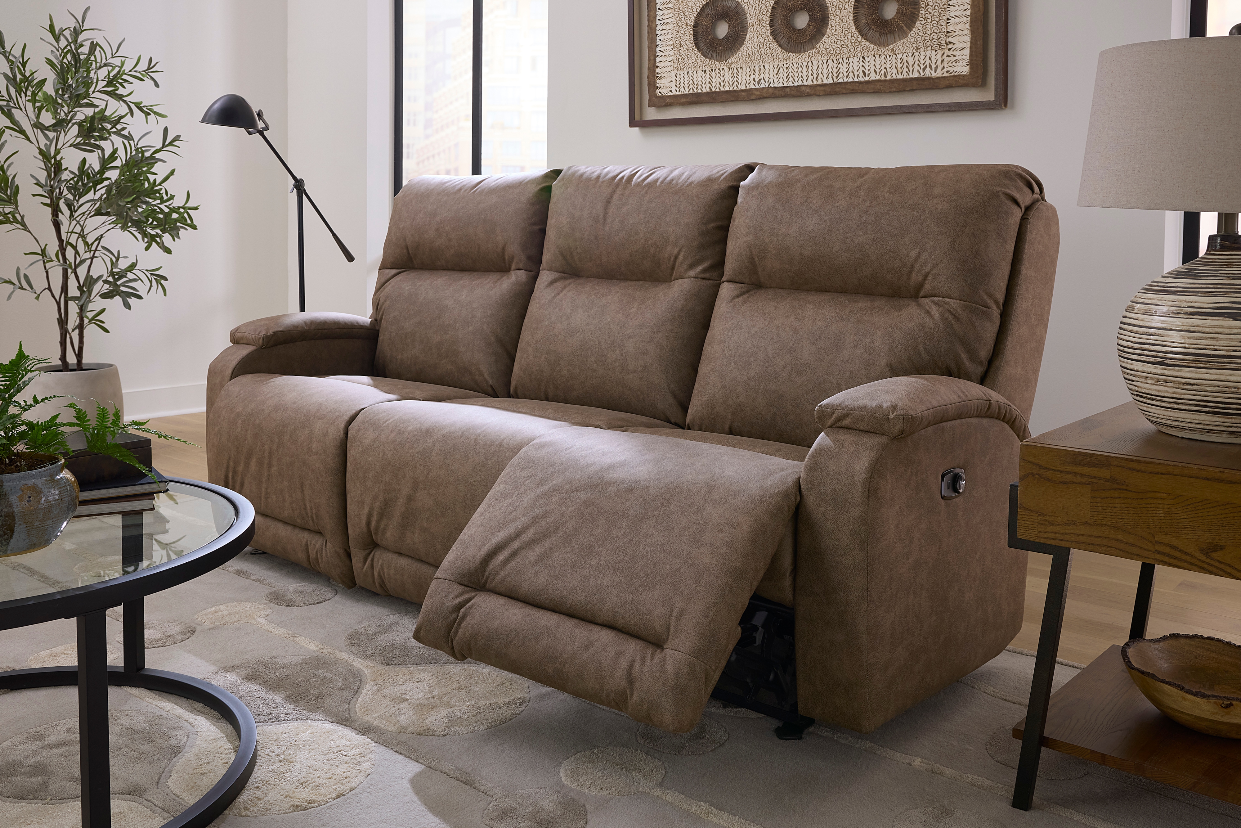 Best Home Furnishings Maverly Power Reclining Space Saver Sofa