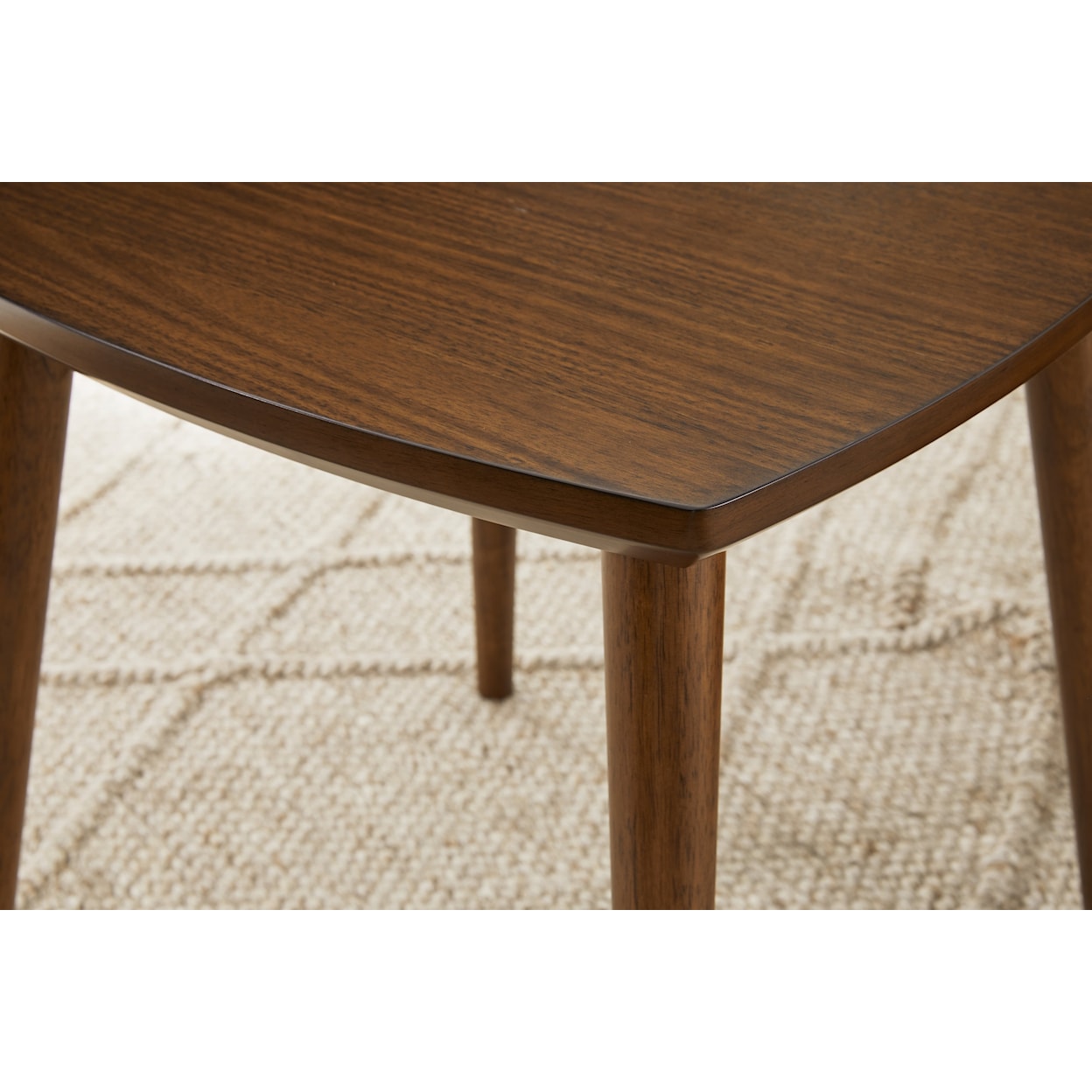 Signature Design Lyncott Occasional Table Set