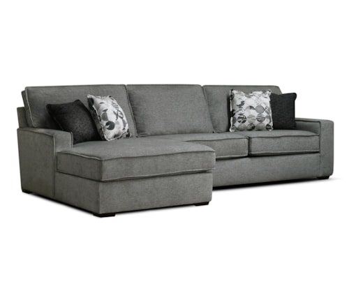 Casual Sectional Sofa with Chaise