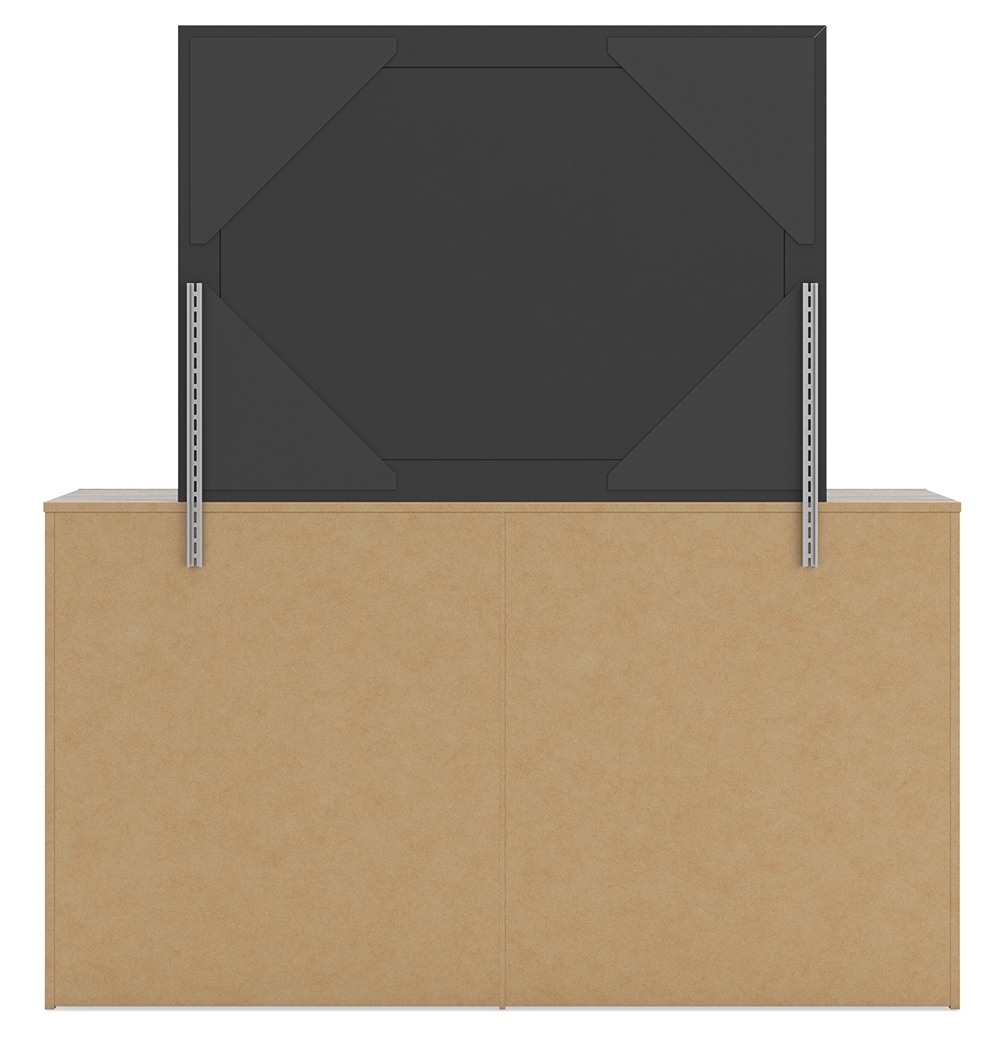 Signature Design by Ashley Broachmyn Dresser And Mirror