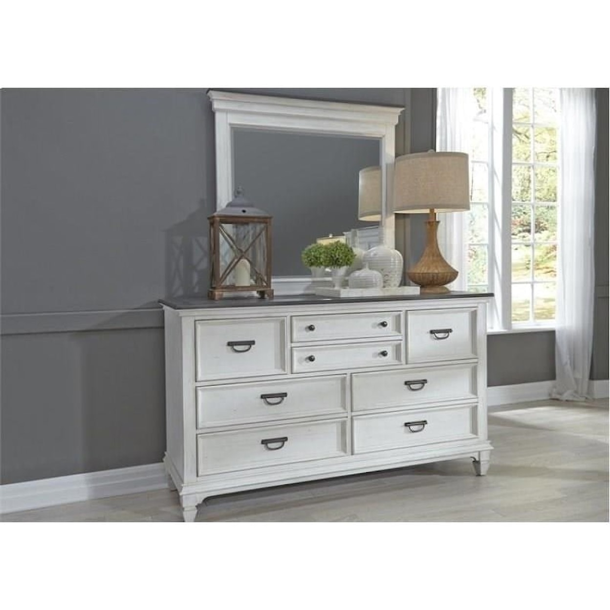 Liberty Furniture Allyson Park 8-Drawer Dresser