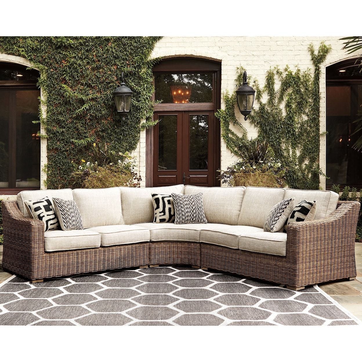 Signature Design by Ashley Beachcroft Outdoor Seating Set