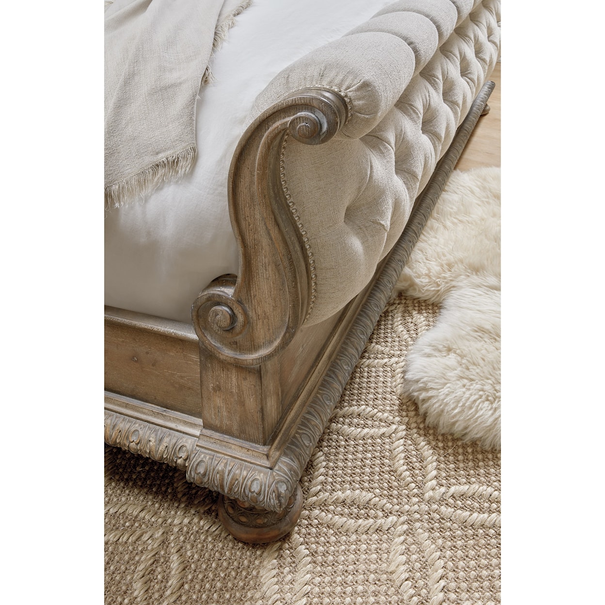 Hooker Furniture Castella California King Tufted Bed