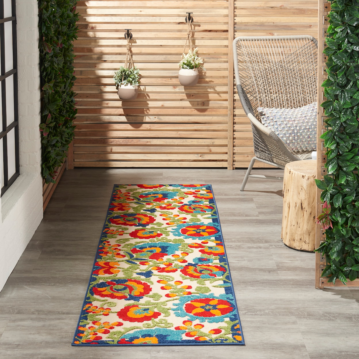 Nourison Aloha 2'3"x 8'  Rug