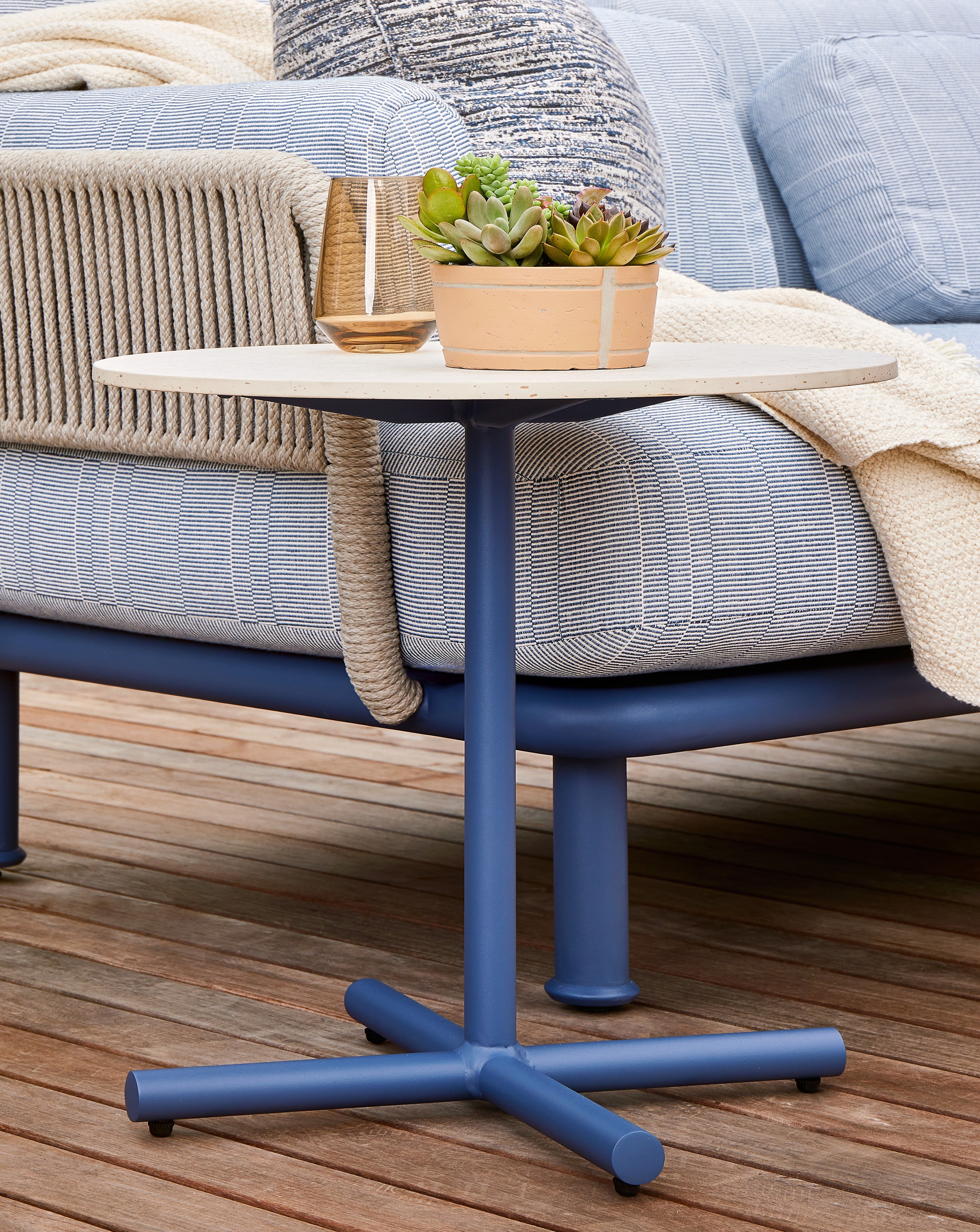 Brown Jordan Trentino 3-pc. Chair & Table Bistro-Style Set