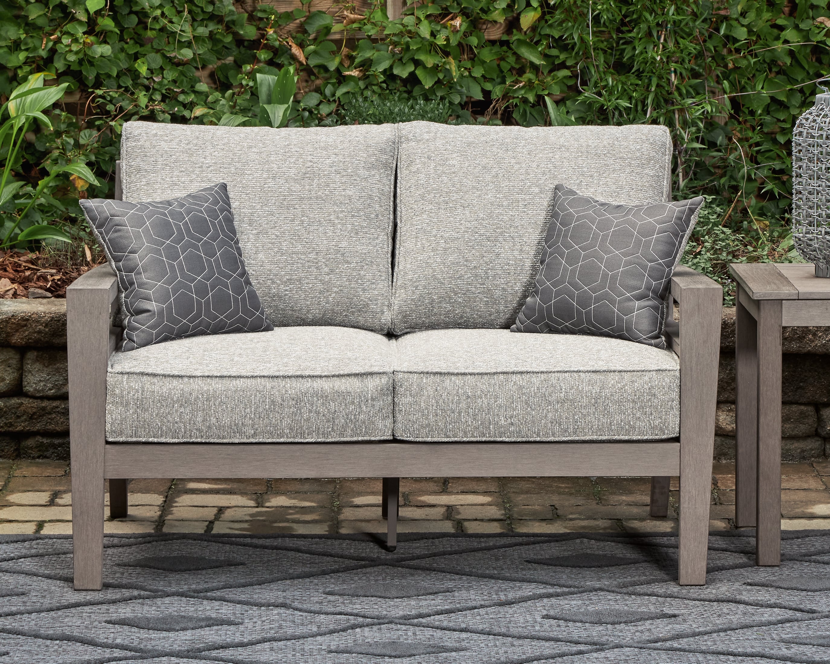 Signature Design by Ashley Hillside Barn Outdoor Loveseat With Cushion