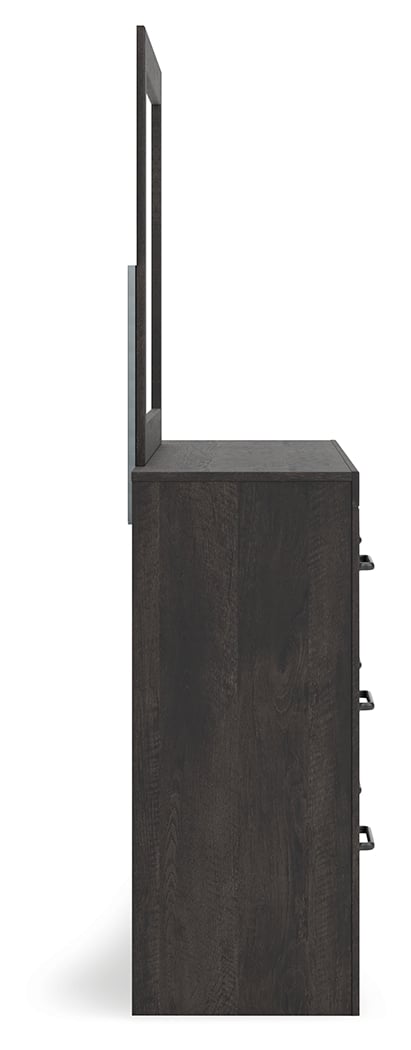 Signature Design by Ashley Hollivern Dresser And Mirror