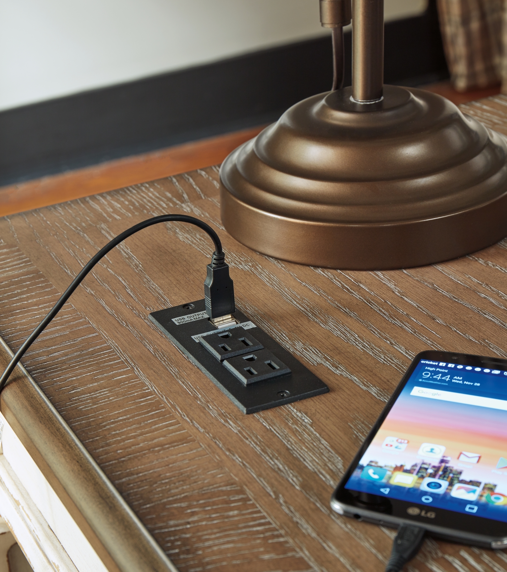 Signature Design by Ashley Realyn Home Office Lift Top Desk