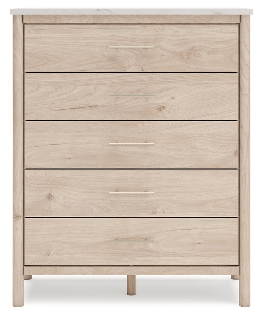 Signature Design by Ashley Cadmori 5-Drawer Chest