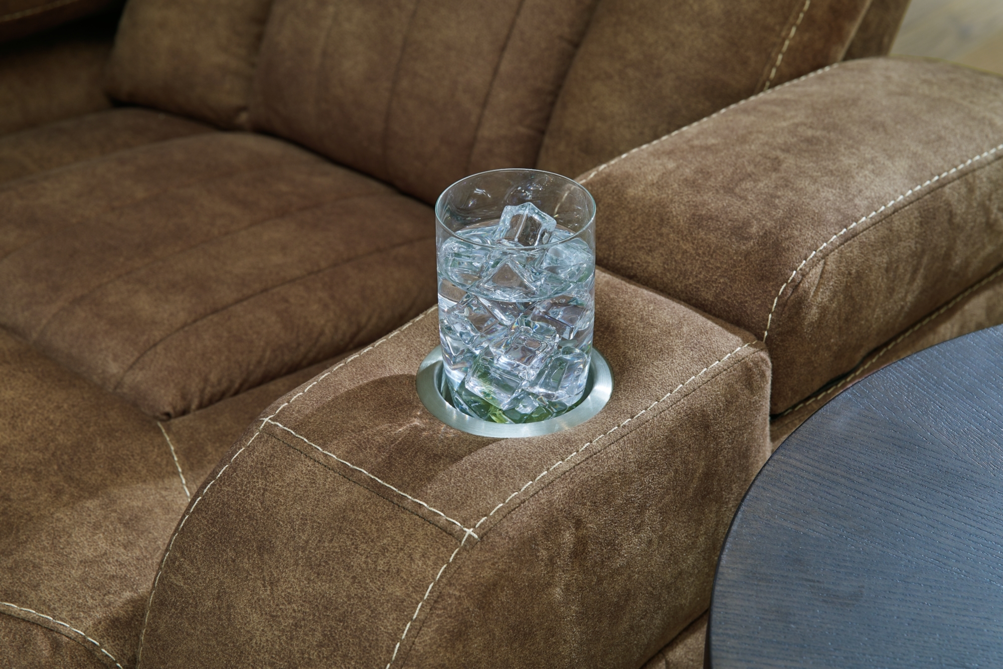 Signature Design by Ashley Wolfridge Living Room Set