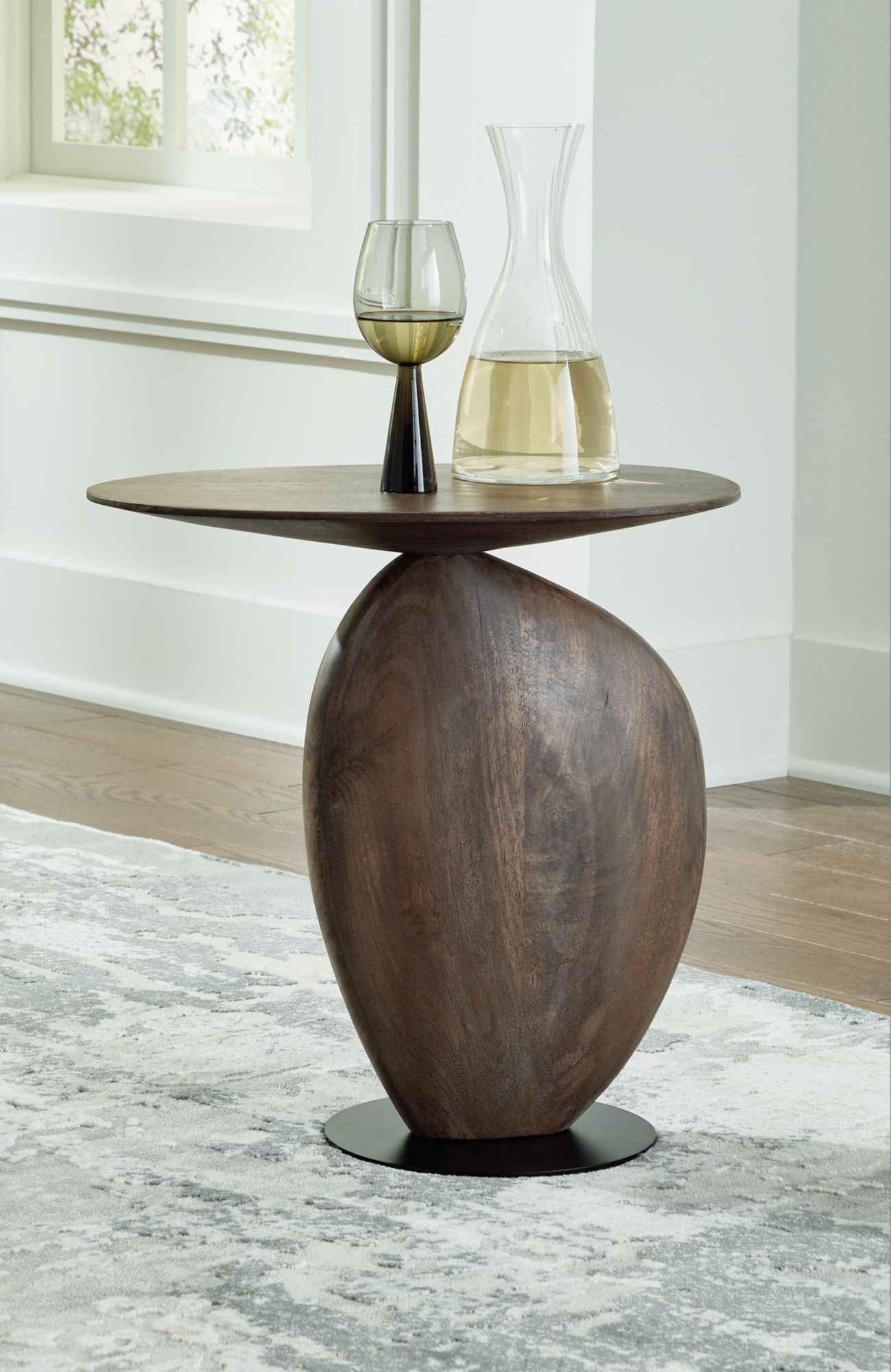 Accent Table