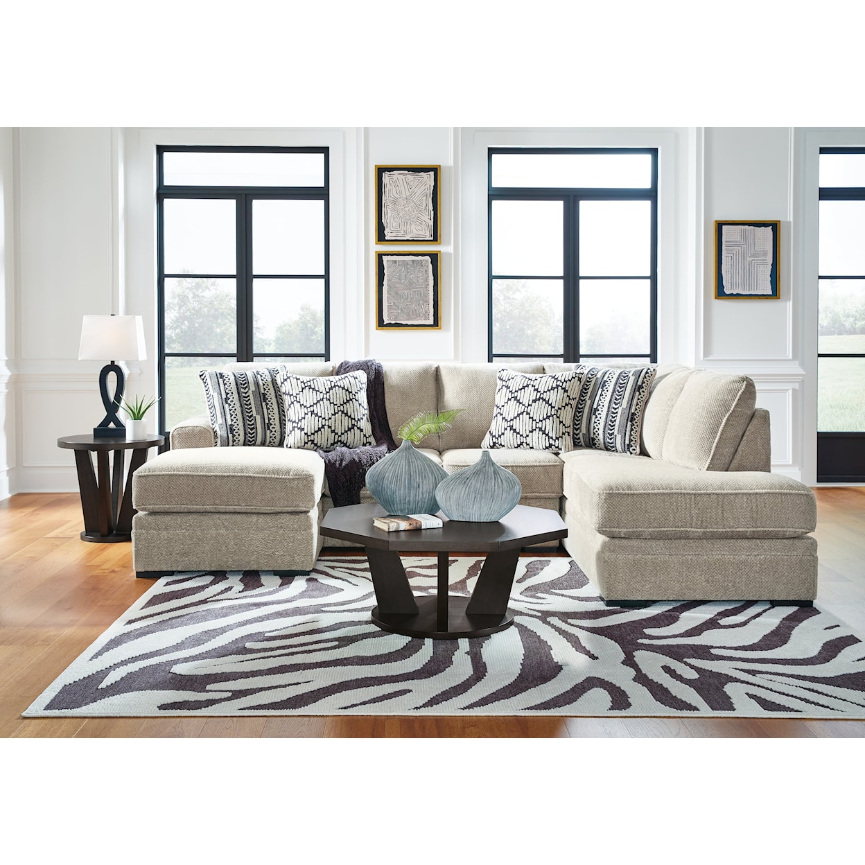 Benchcraft Calnita Sectional with 2 Chaises