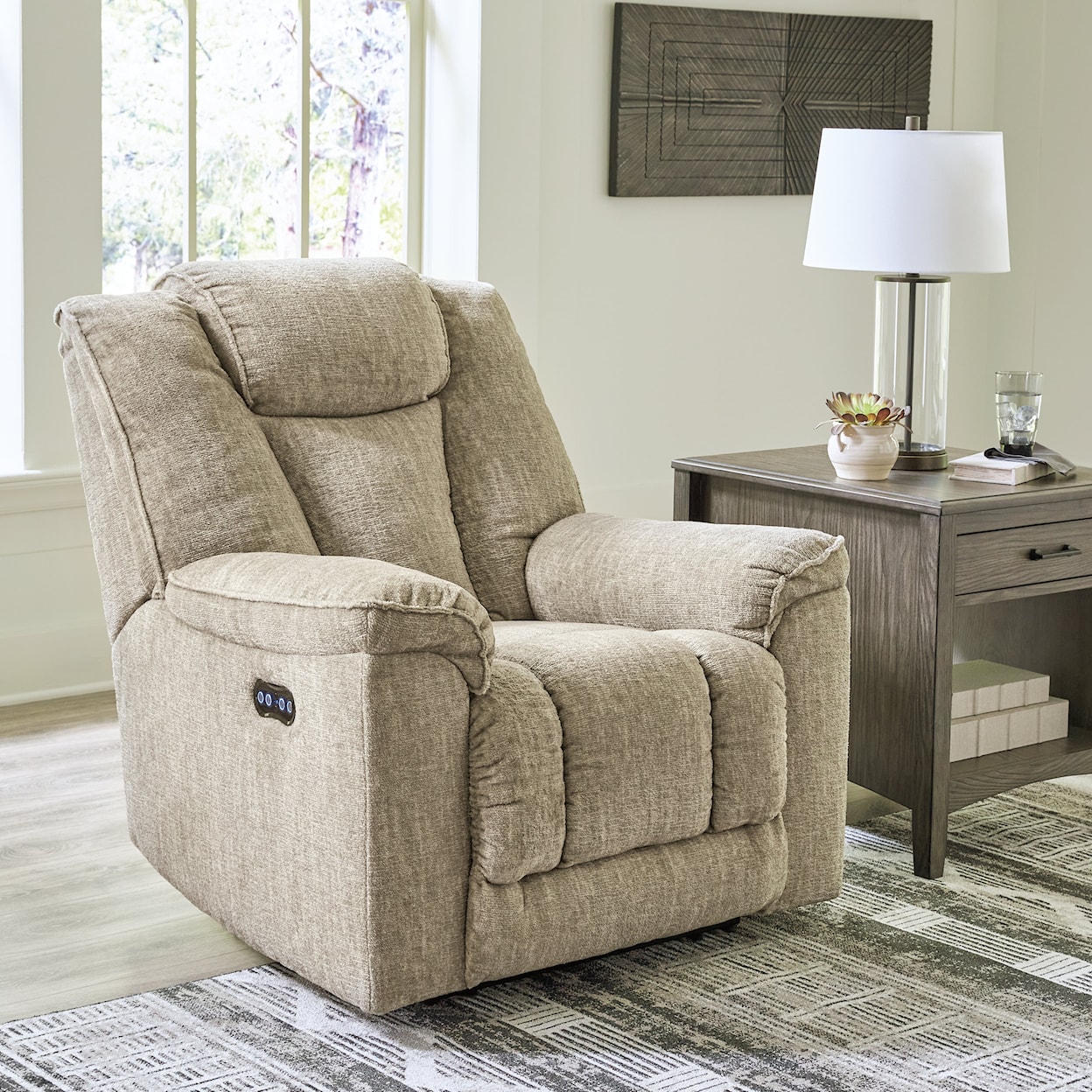 Signature Design by Ashley Furniture Hindmarsh Power Recliner with Adjustable Headrest
