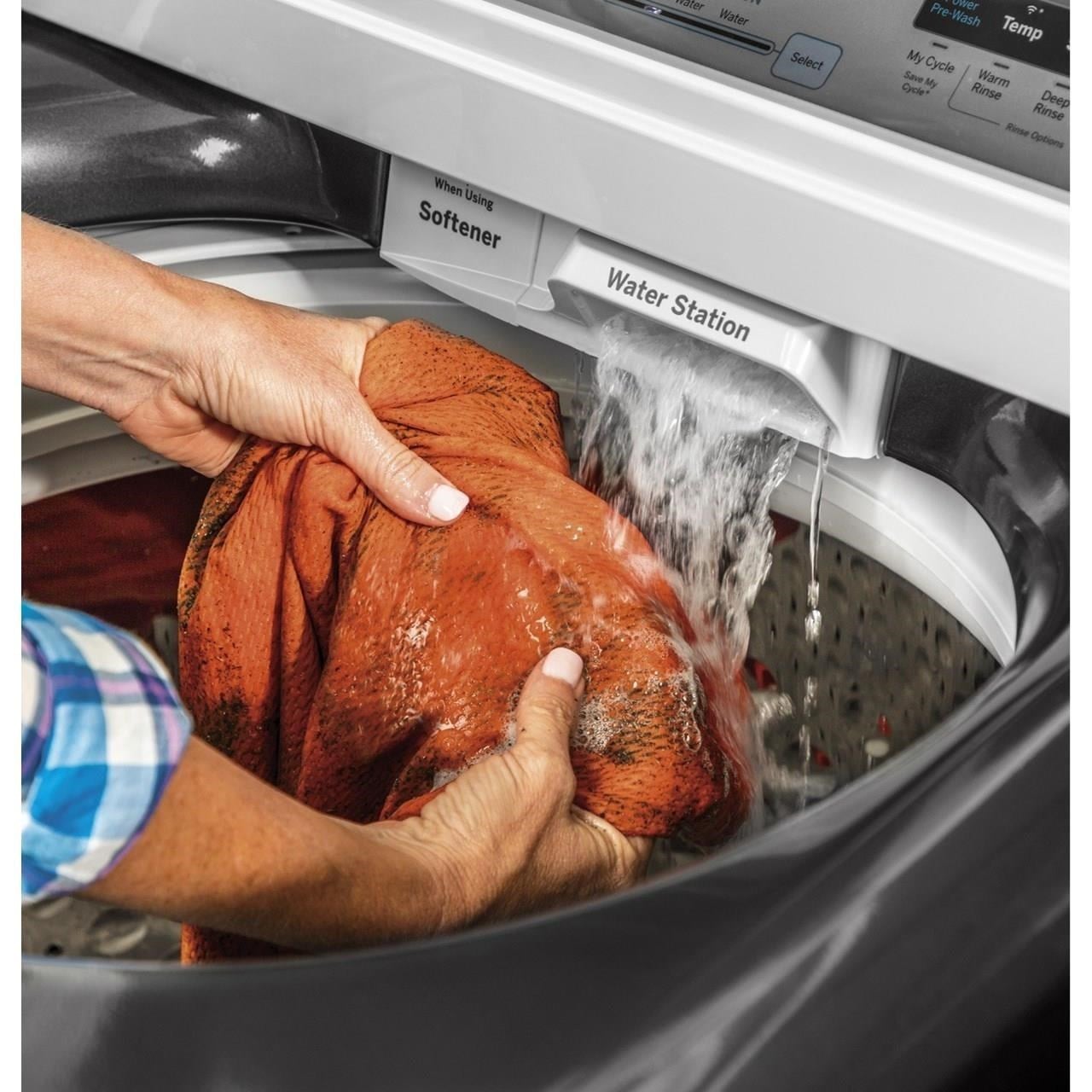 GE Appliances Laundry Traditional Top Load Washer