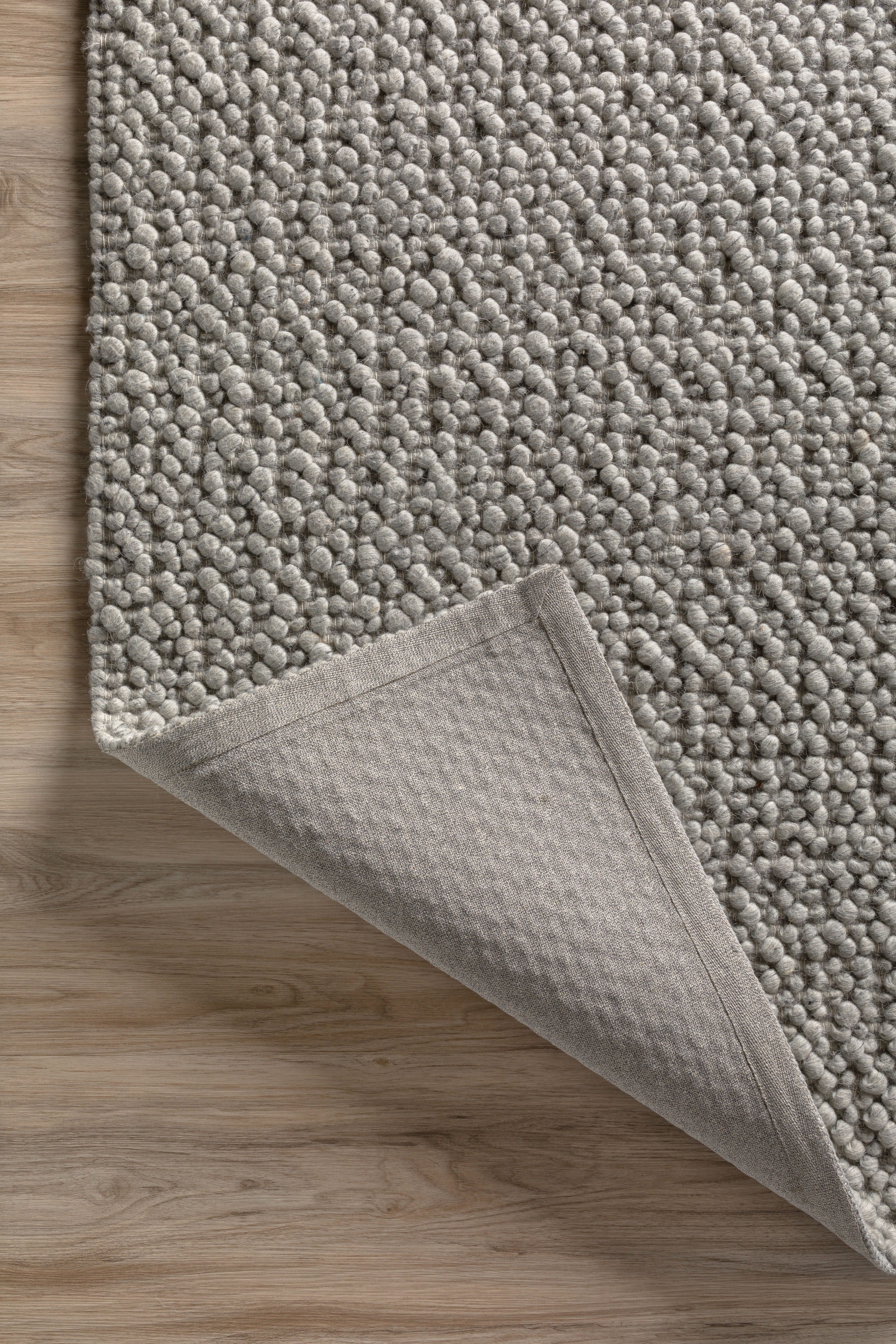 Dalyn Gorbea 2' x 3' Rug