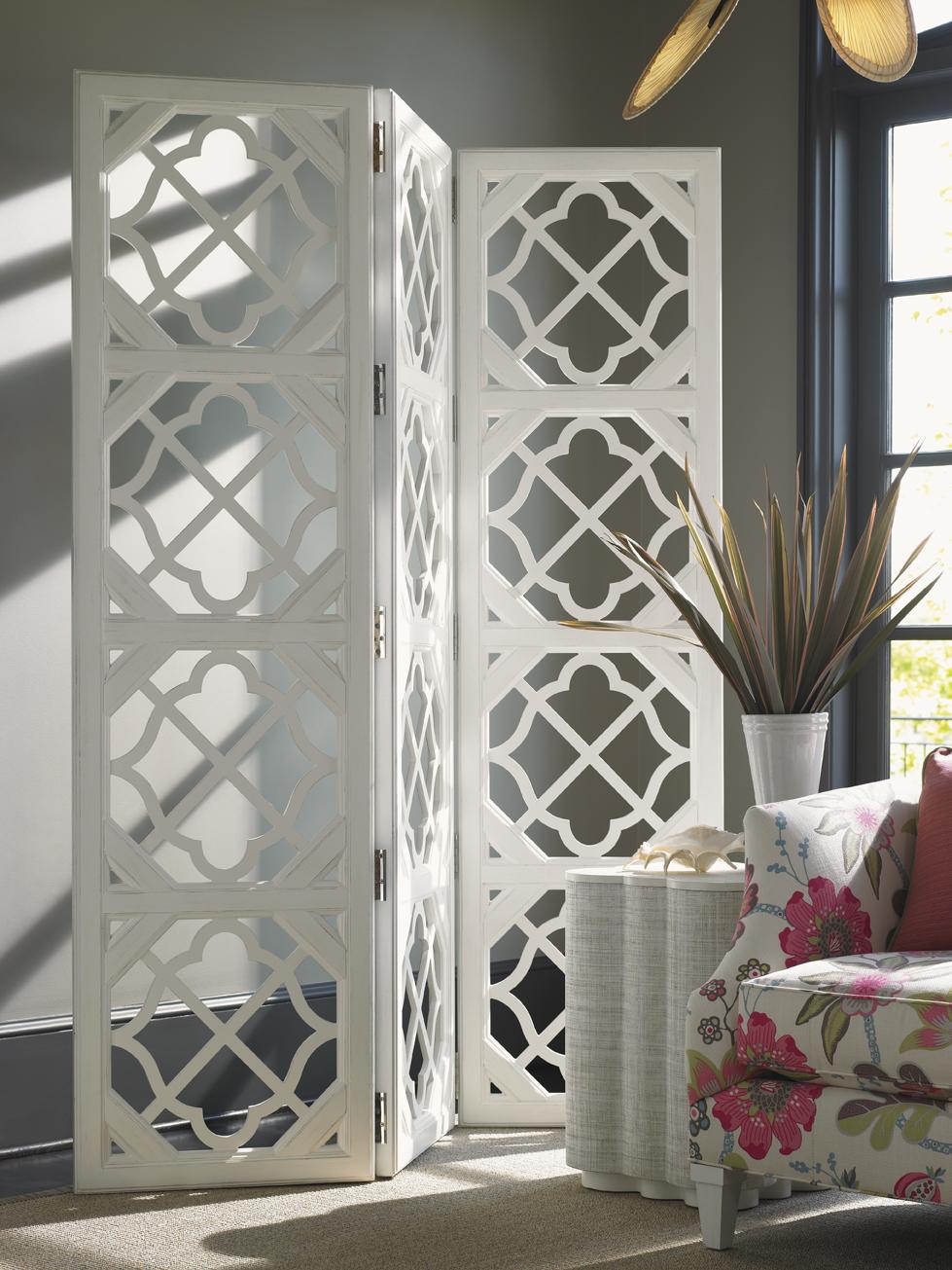 Abbotts Landing Folding Screen