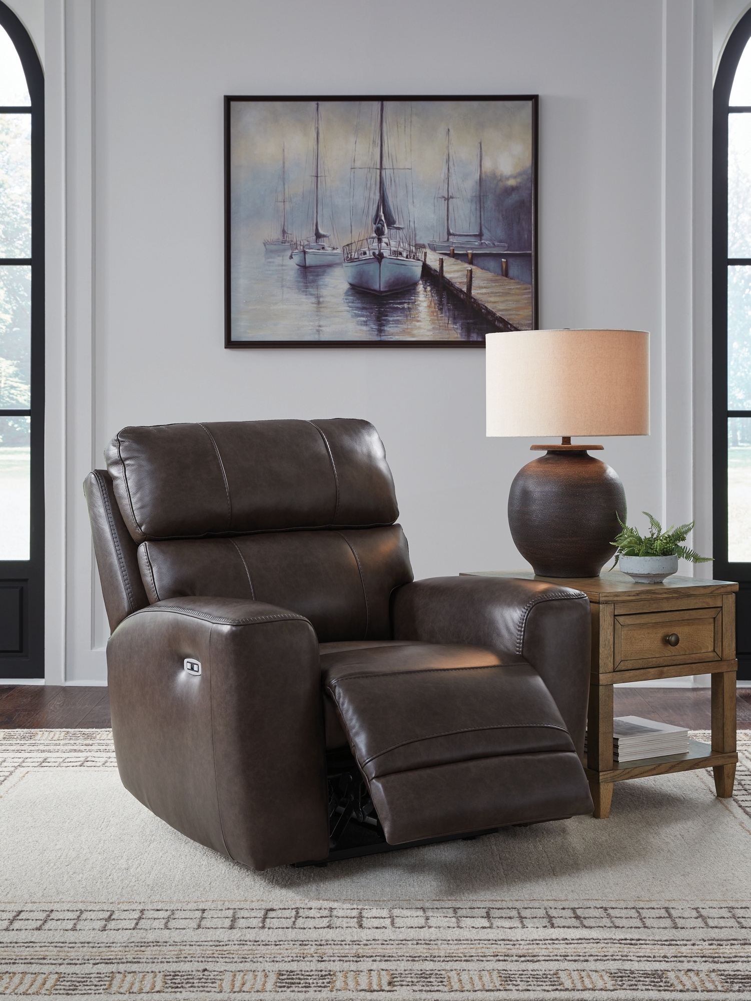 Signature Design by Ashley Crossplex Pwr Recliner/adj Headrest