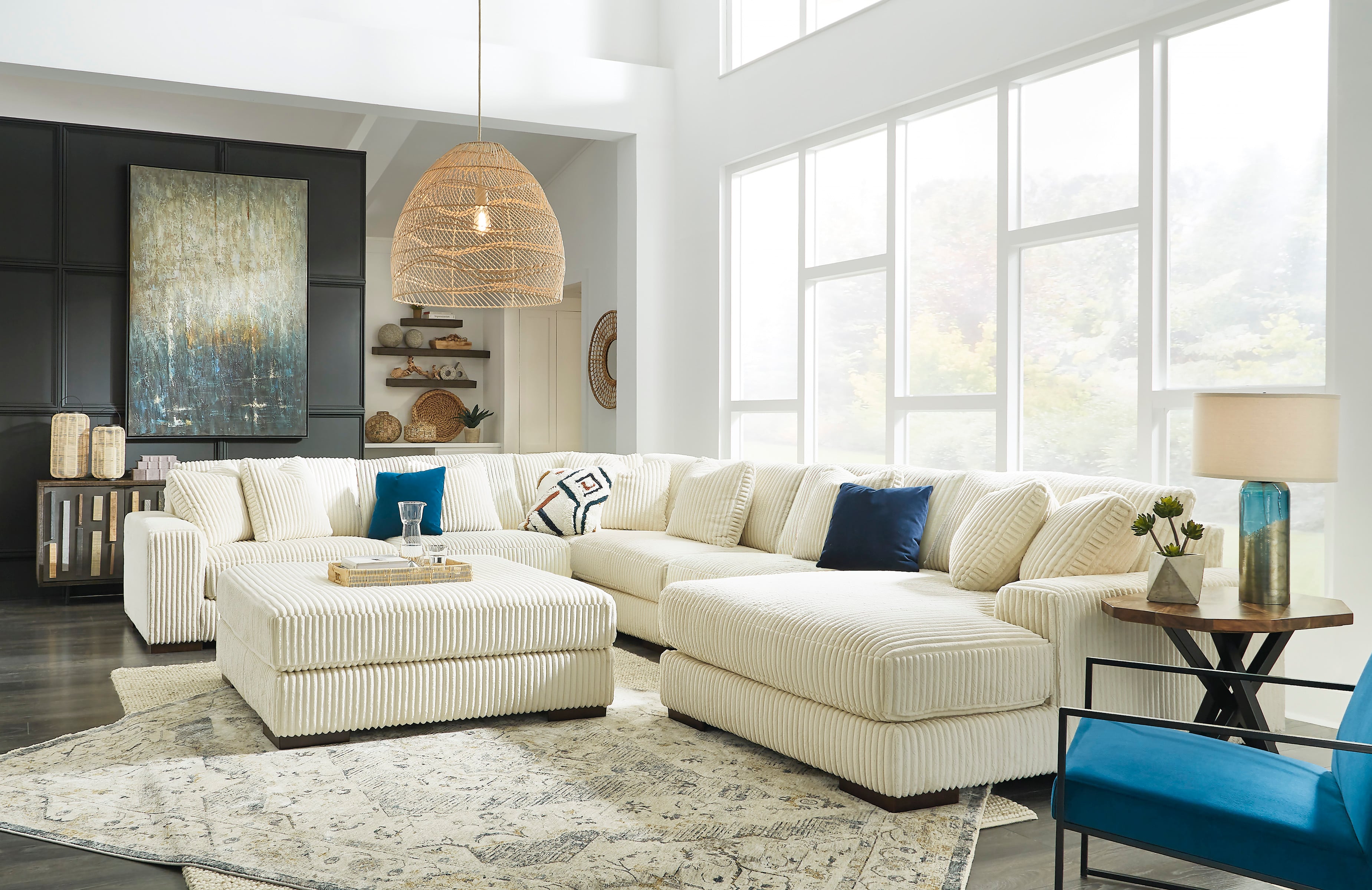 Signature Design by Ashley Lindyn Living Room Set
