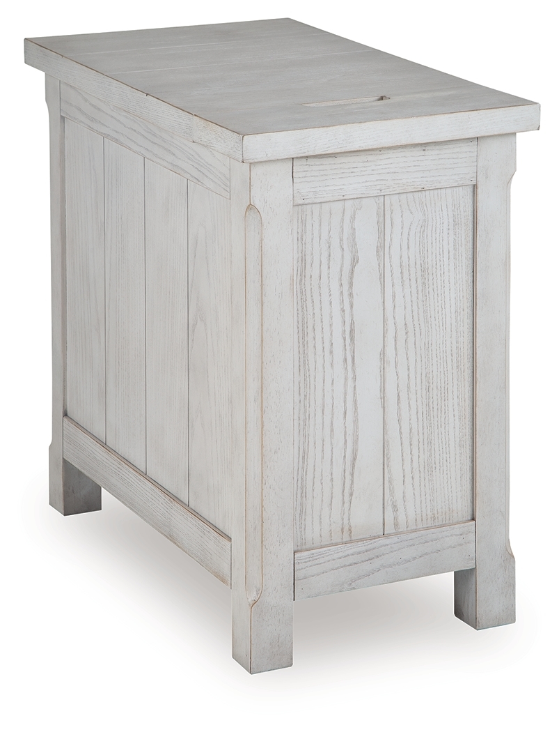 Signature Design by Ashley Robbinsdale Chairside End Table