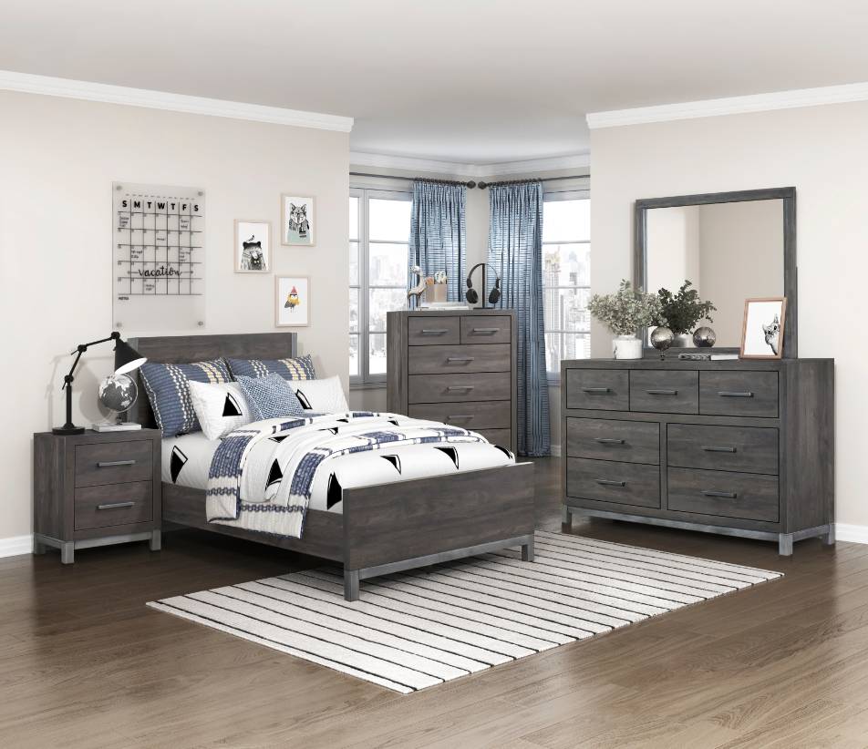 Homelegance Zephyr 7-Drawer Dresser