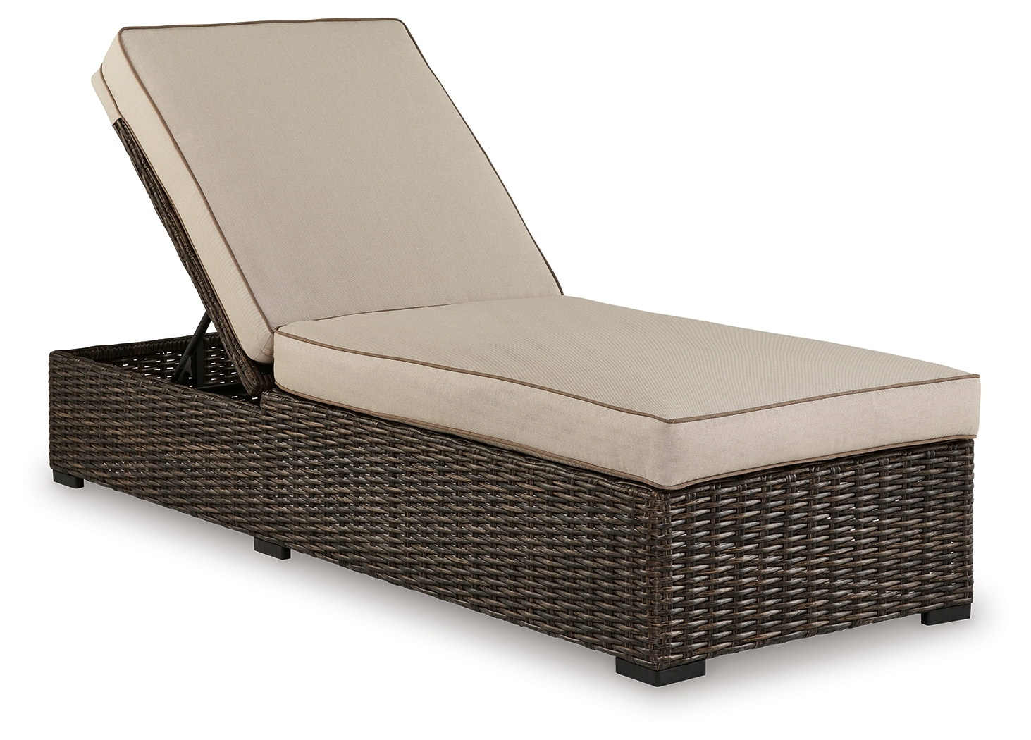 Chaise Lounge With Cushion
