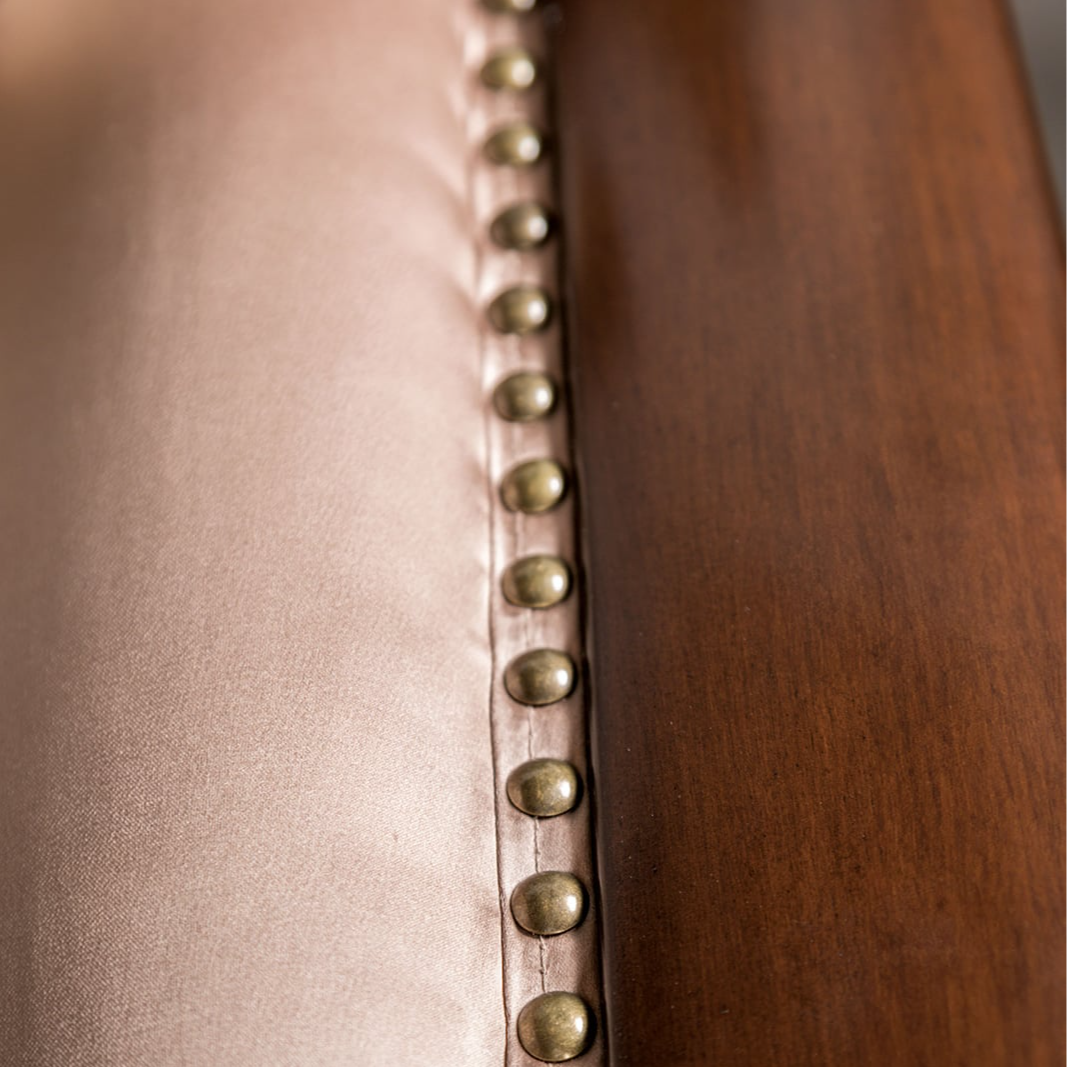 Furniture of America Albacete Chair