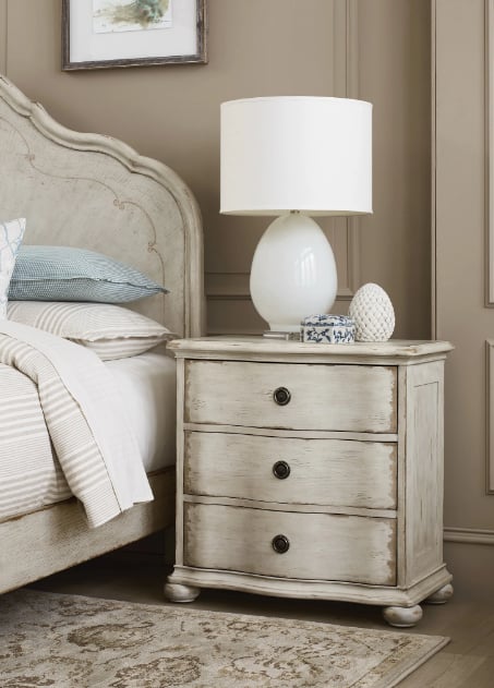 Helene Three Drawer Nightstand - Crème