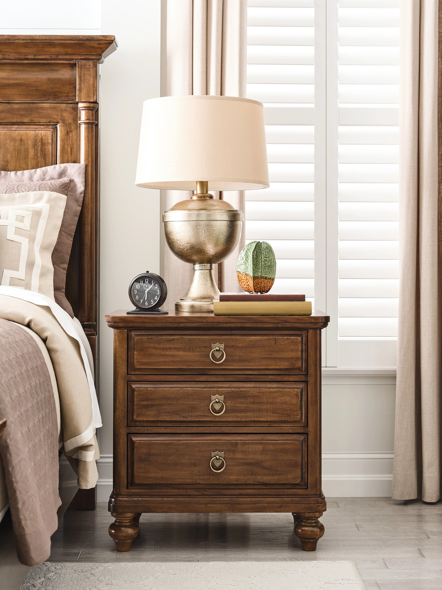 3-Drawer Nightstand