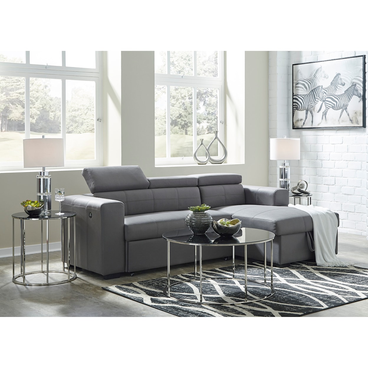 Benchcraft Salado 2-Pc Sectional w/ Sleeper & Storage Chaise