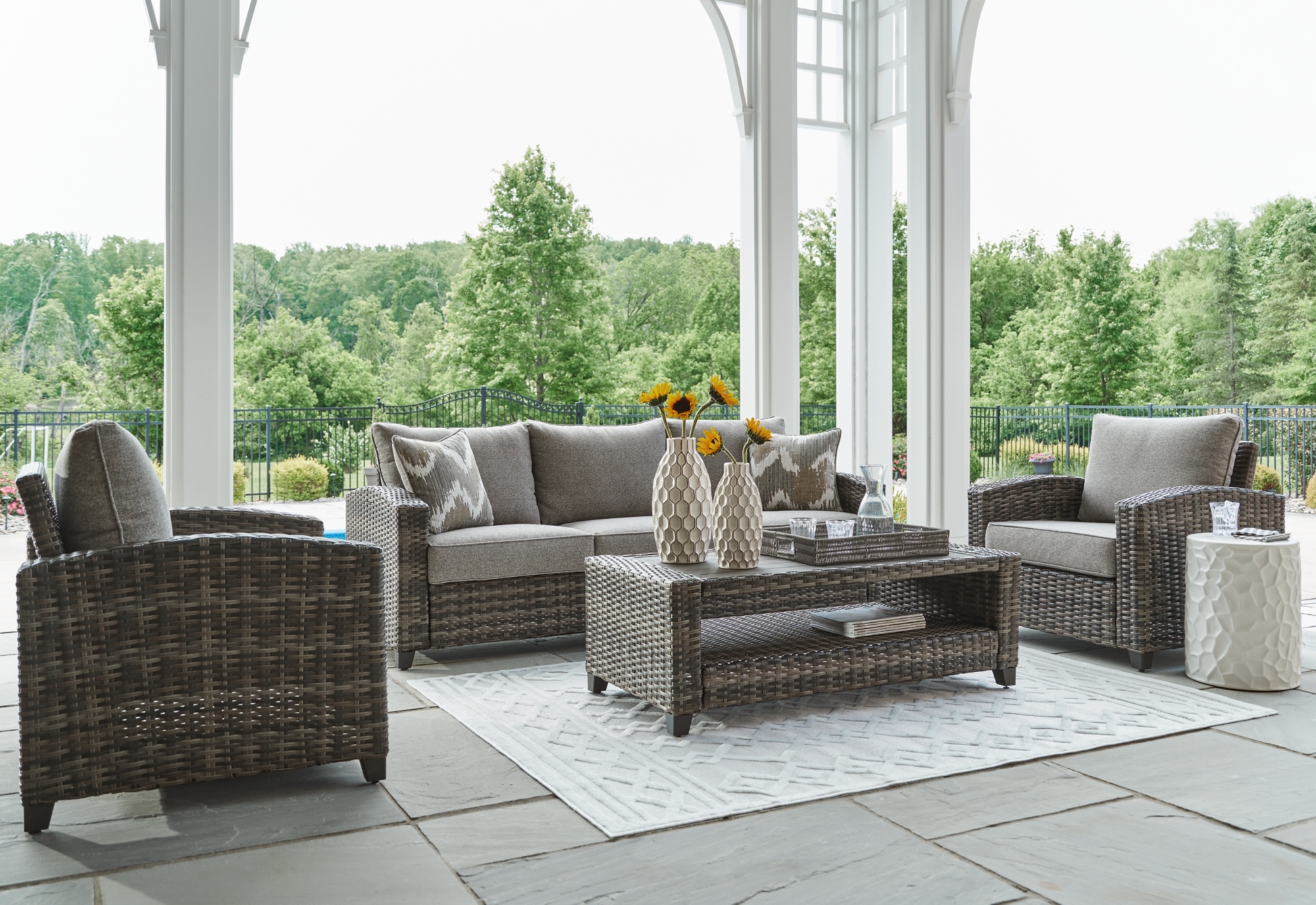 Outdoor Sofa/Chairs/Table Set (Set of 4)