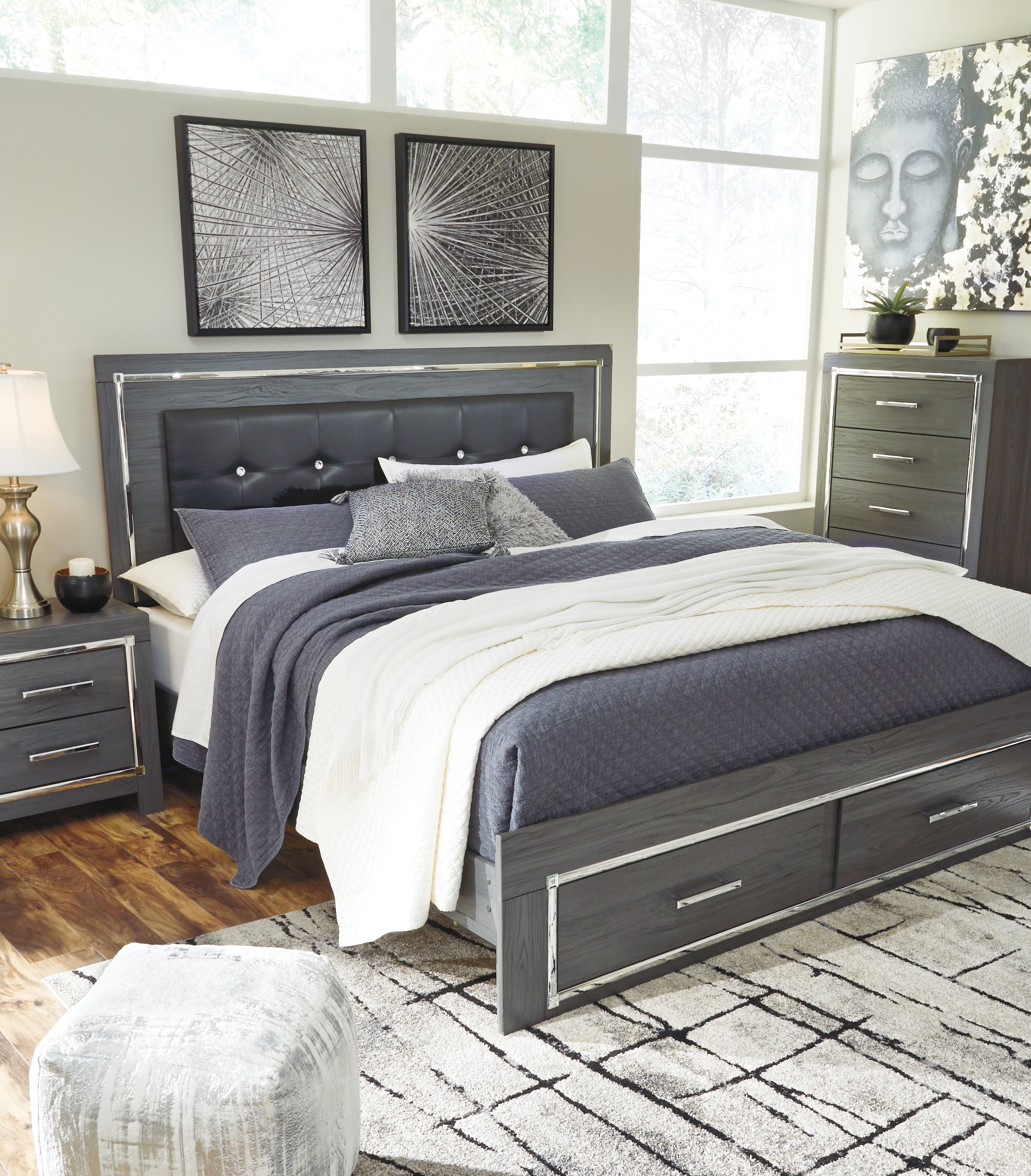 Signature Design by Ashley Lodanna King Panel Bed