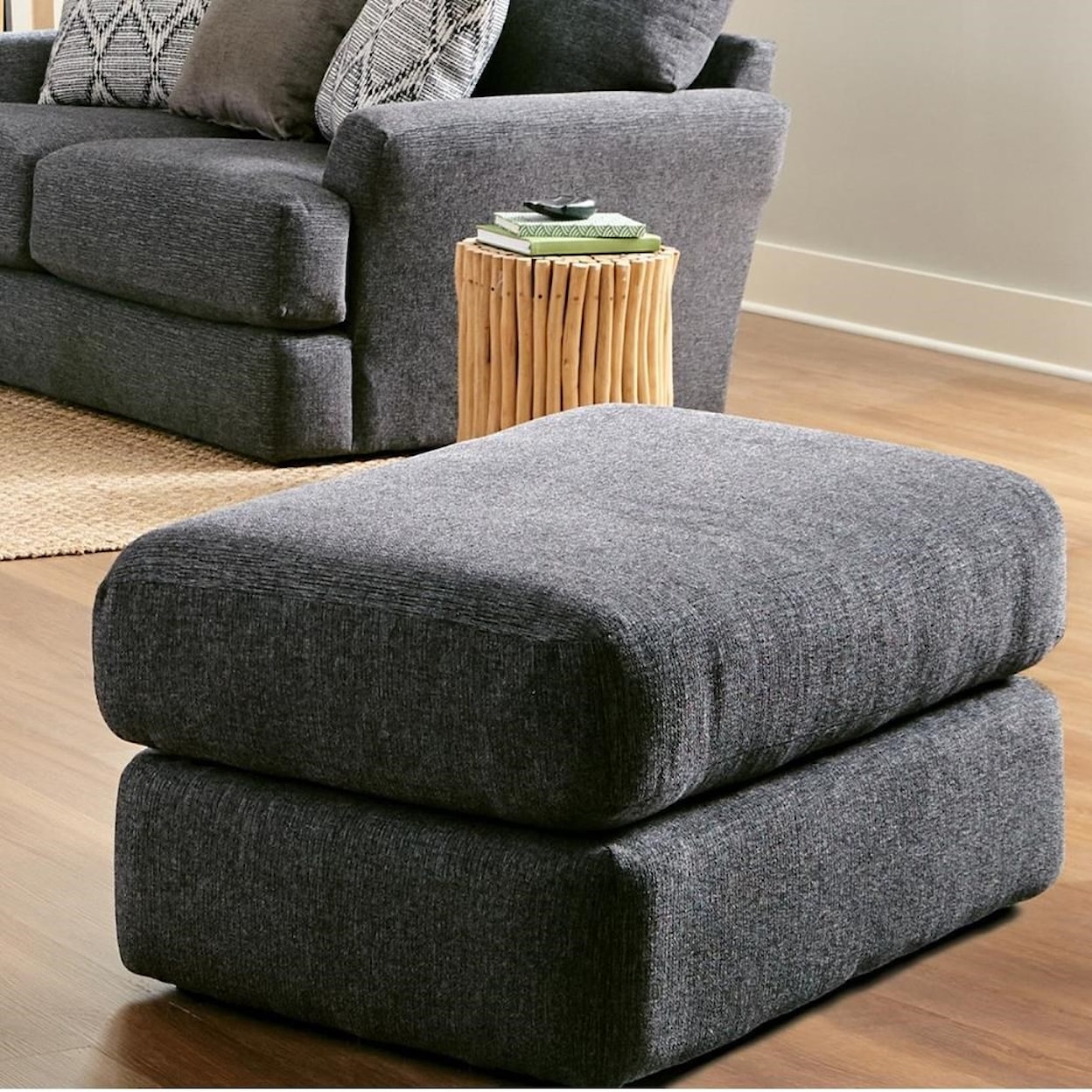 Jackson Furniture 3482 Howell Ottoman