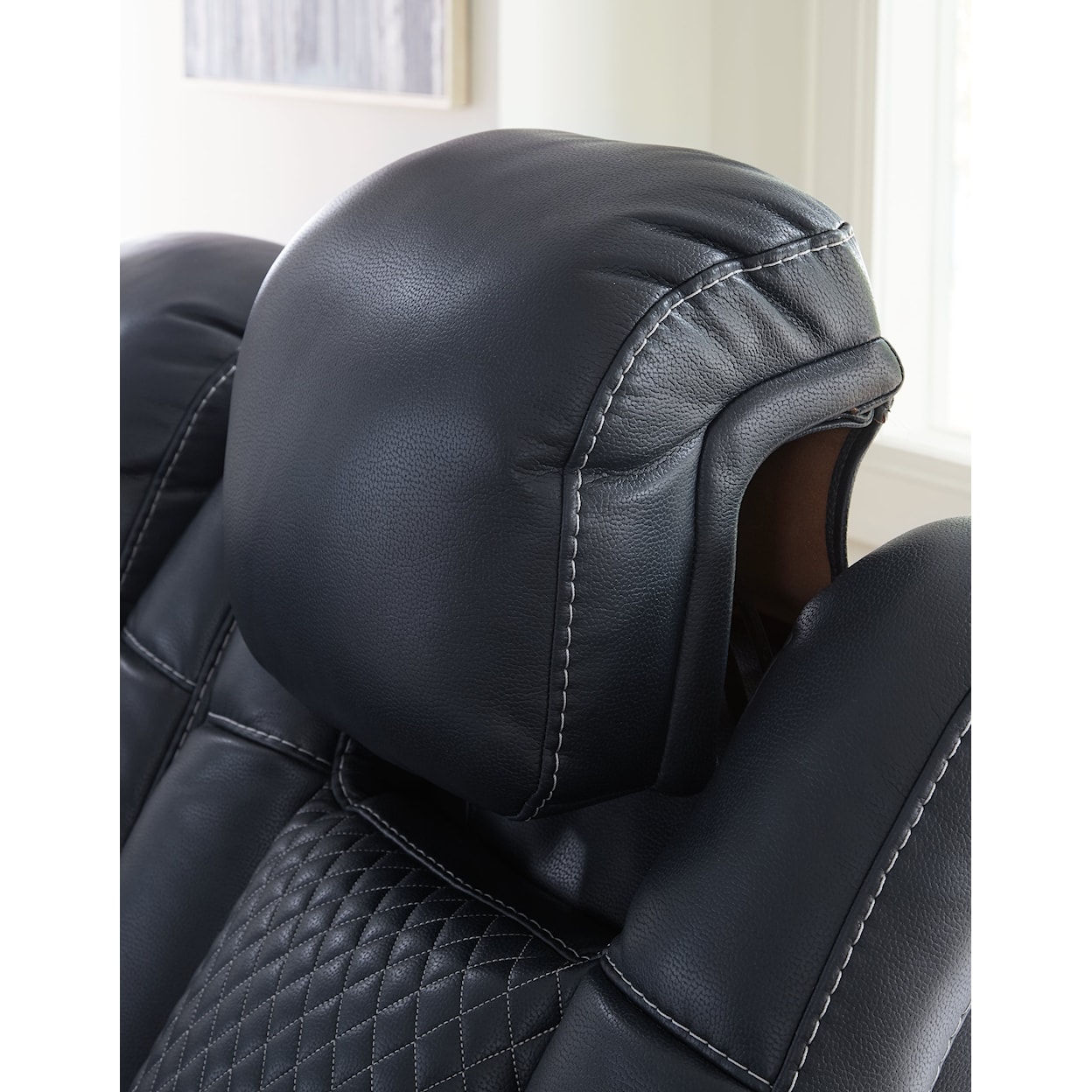 Signature Design by Ashley Fyne-Dyme Power Recliner