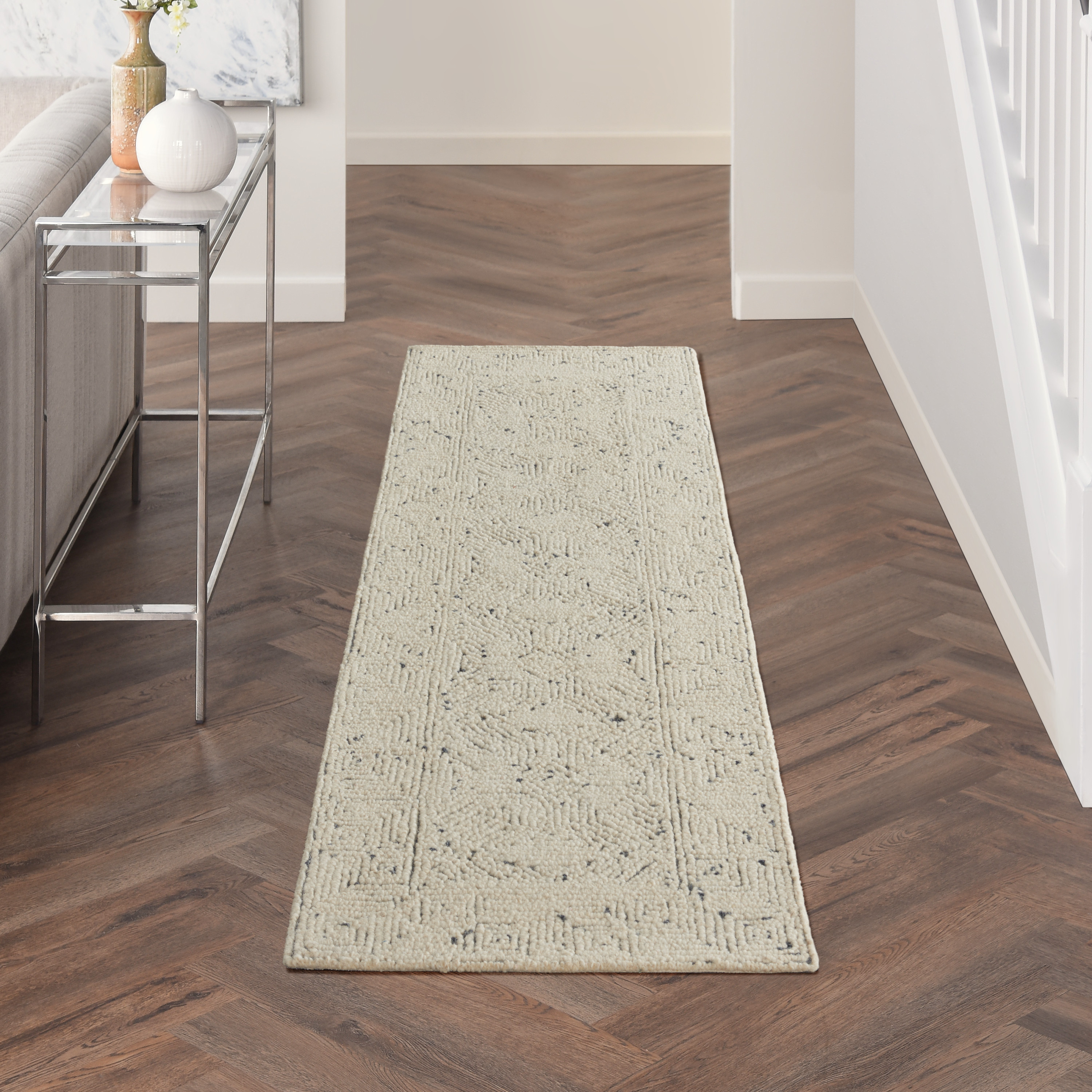 2'3" x 7'6"  Rug