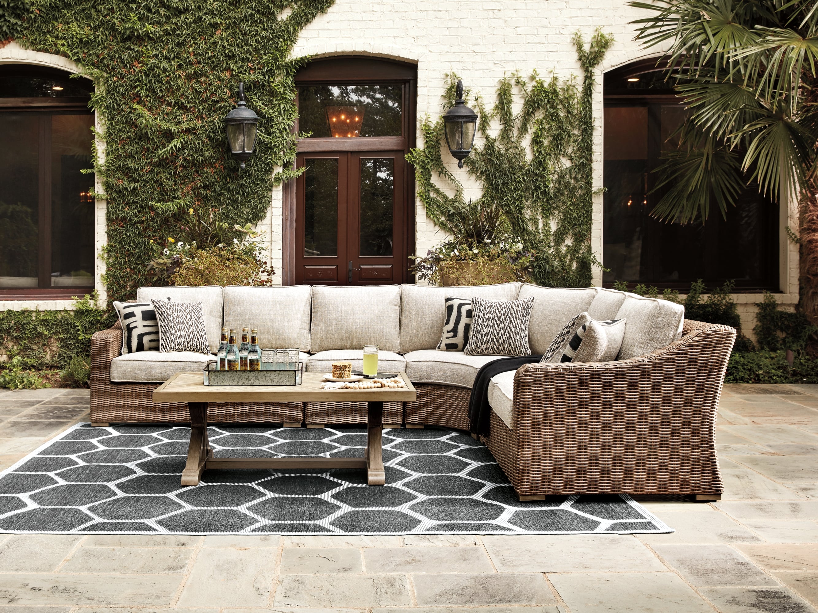 4-Piece Outdoor Seating Set
