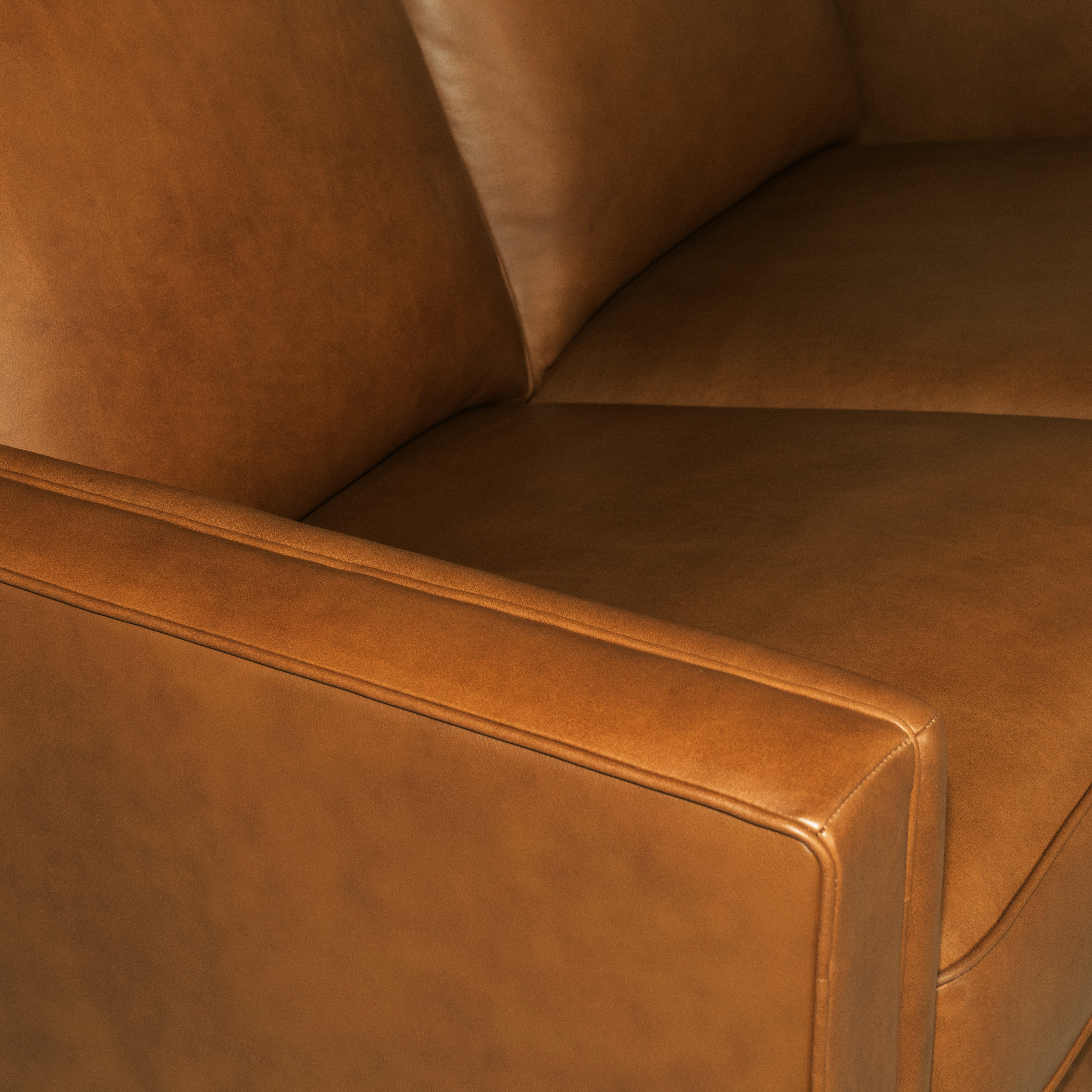 Flexsteel Finley Leather Power Inclining Loveseat