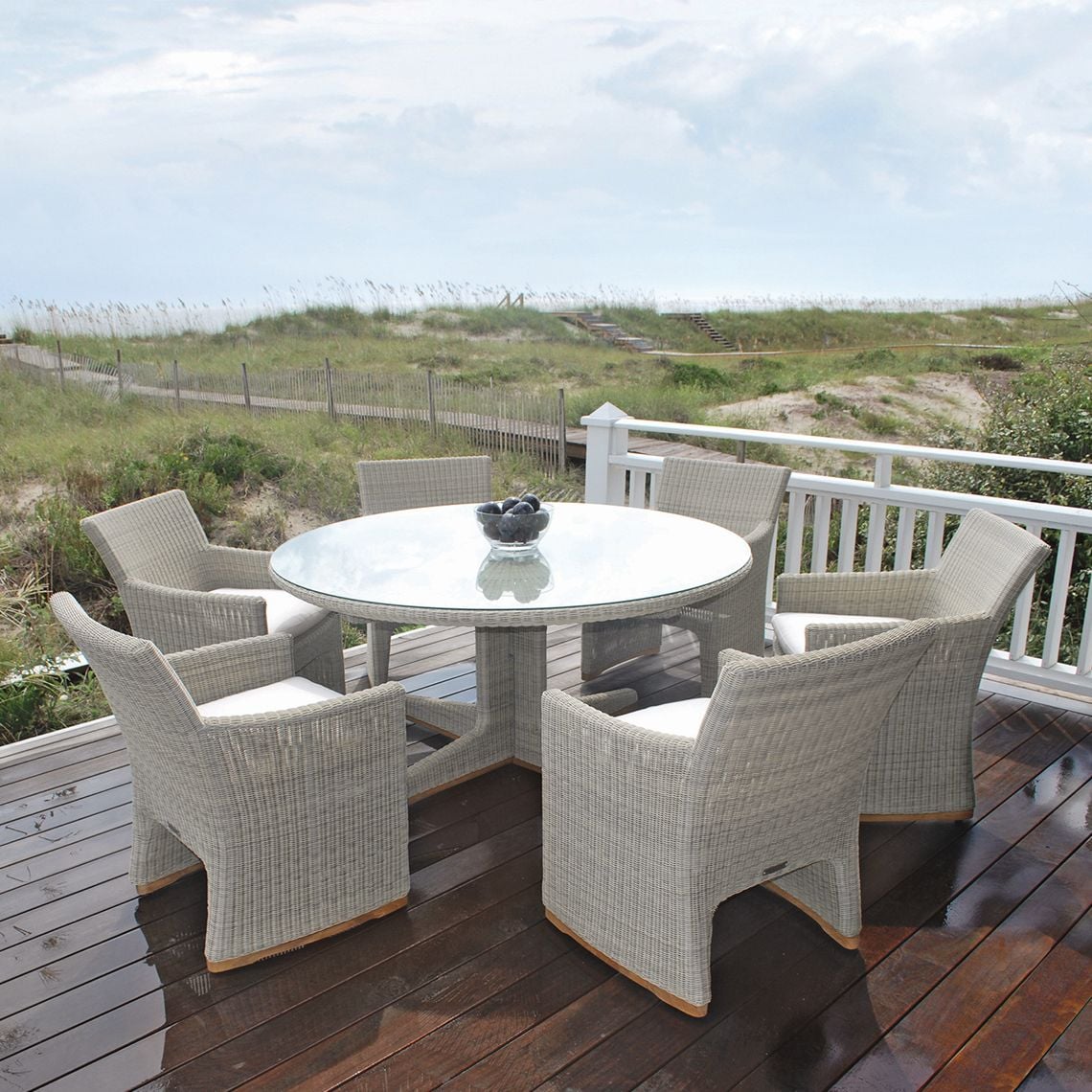 60" Round Dining Table