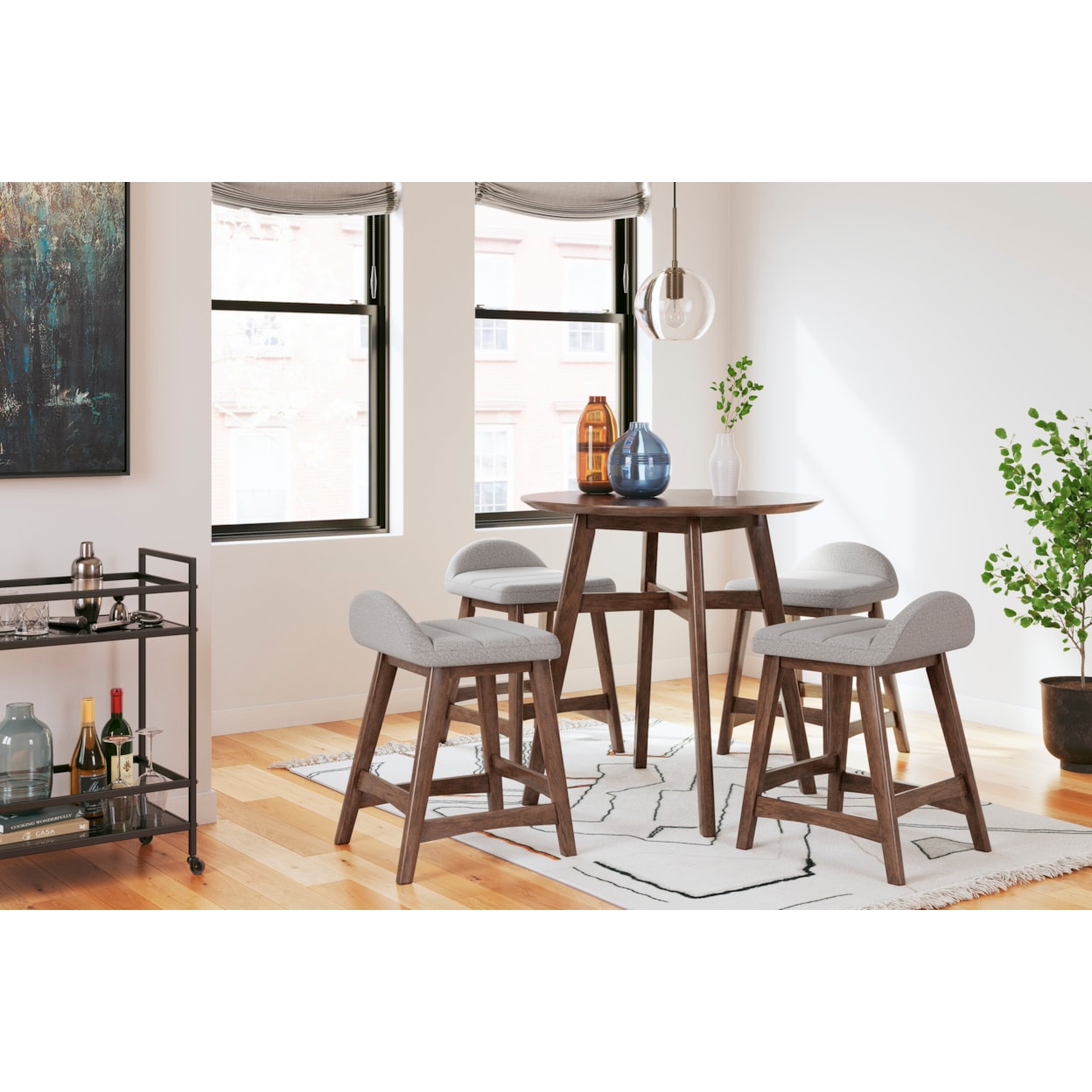 Ashley Signature Design Lyncott 5-Piece Counter Height Dining Set