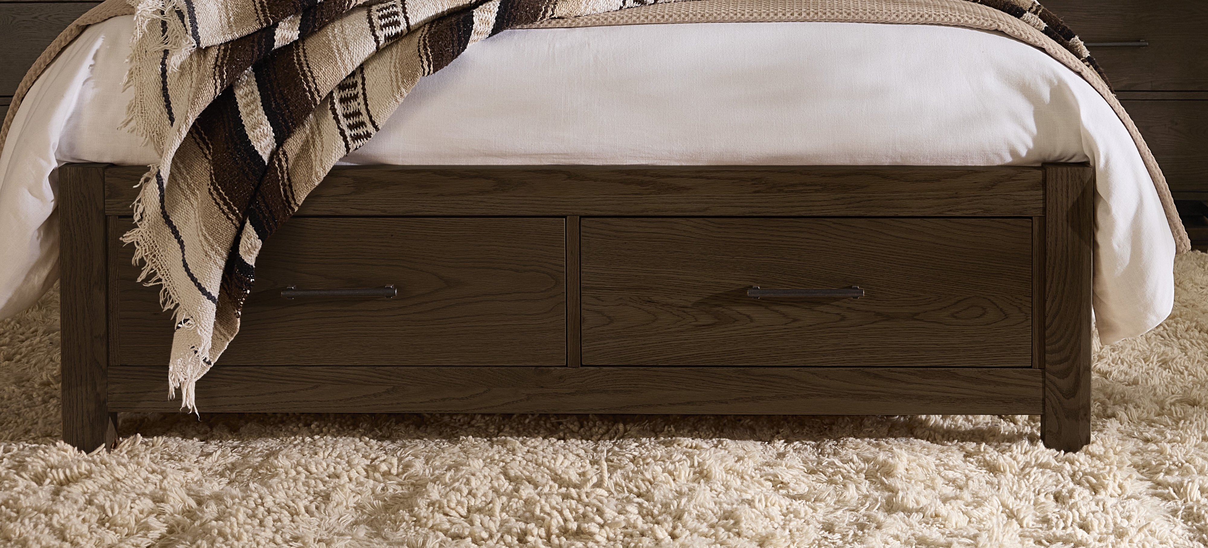 Vaughan-Bassett Lodge & Loft Queen Floating Storage Bed