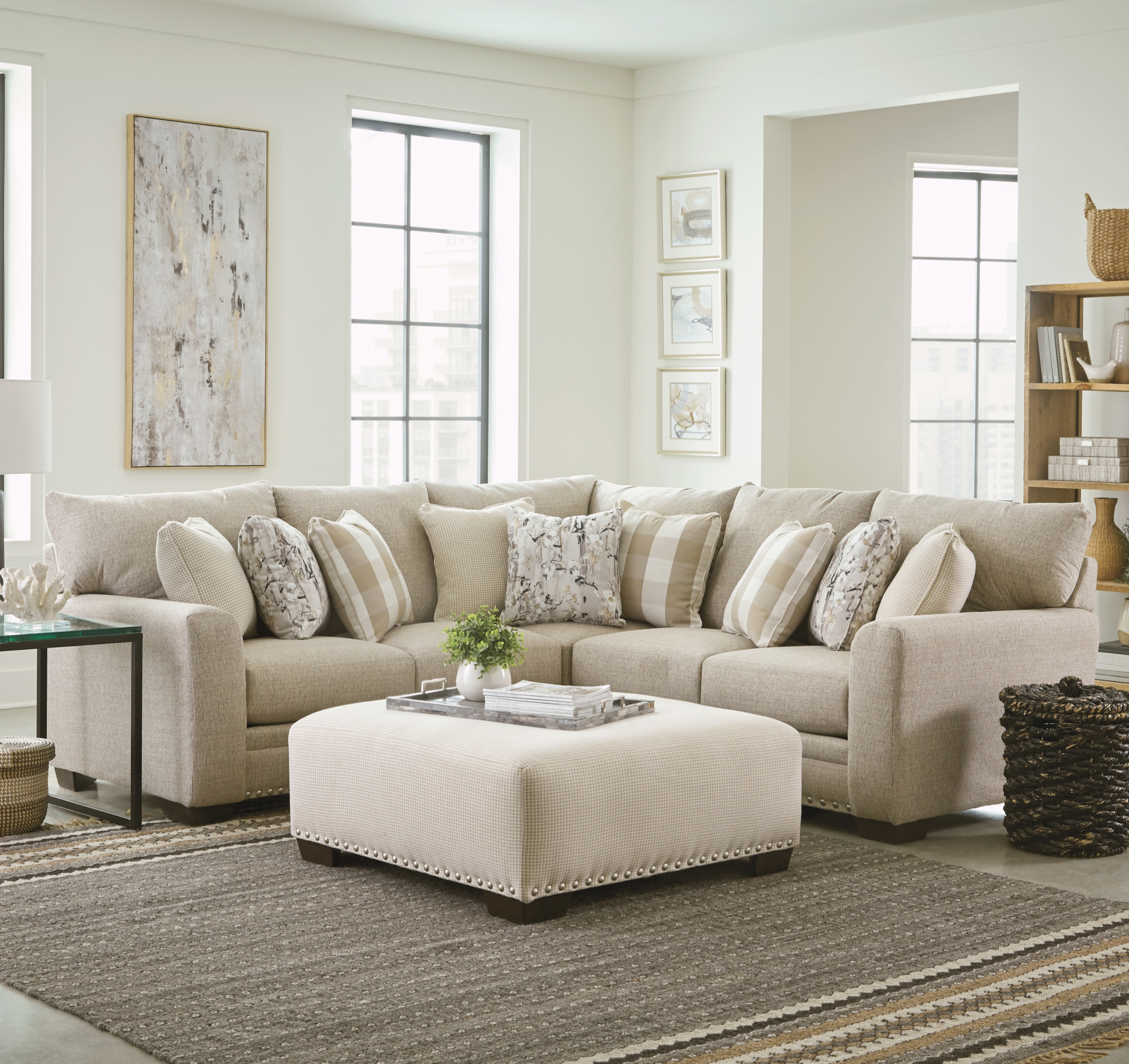 4-Piece Sectional Sofa with Cocktail Ottoman