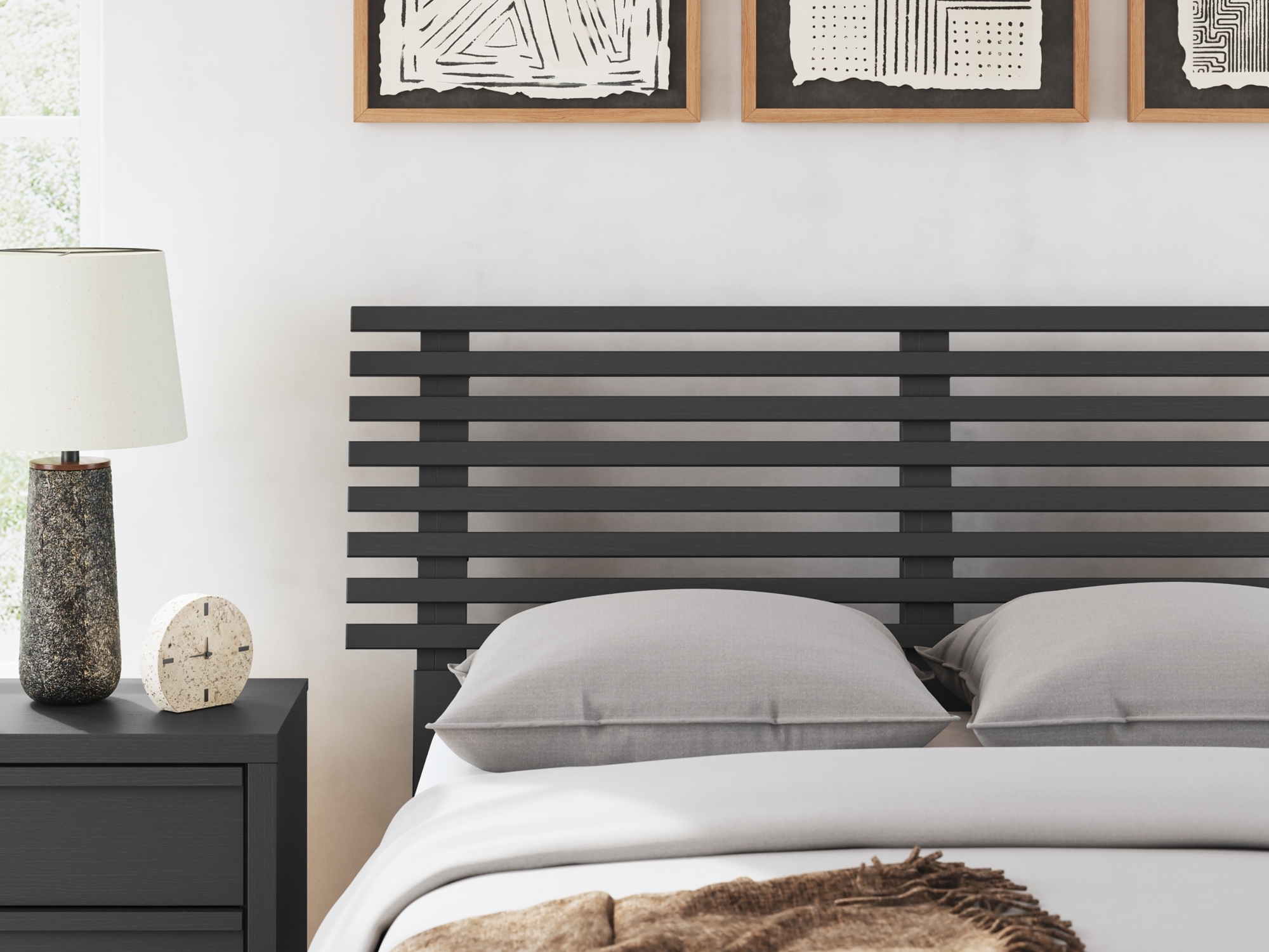 Signature Design by Ashley Danziar Full Slat Panel Bed