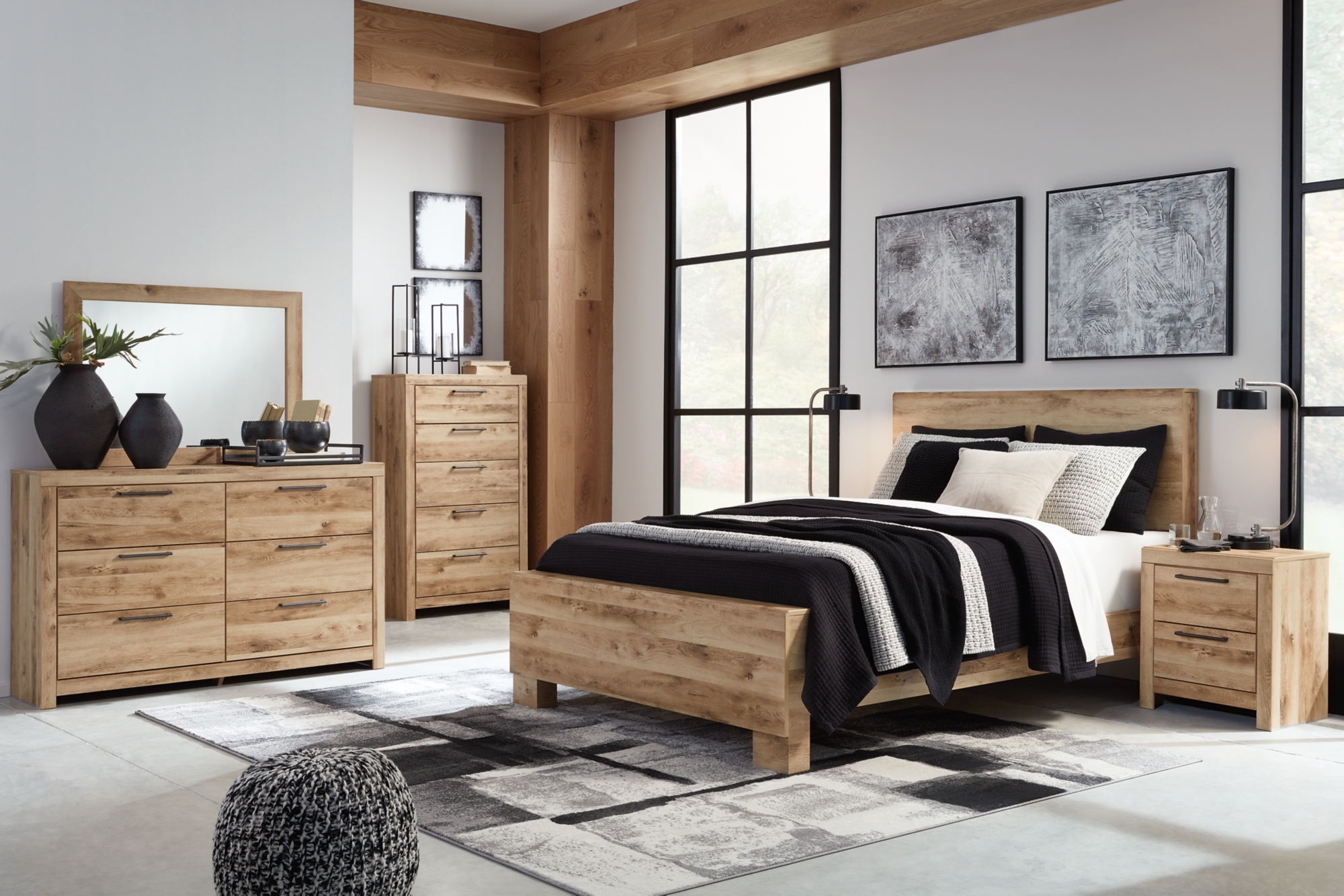 Signature Design by Ashley Hyanna Queen Bedroom Set