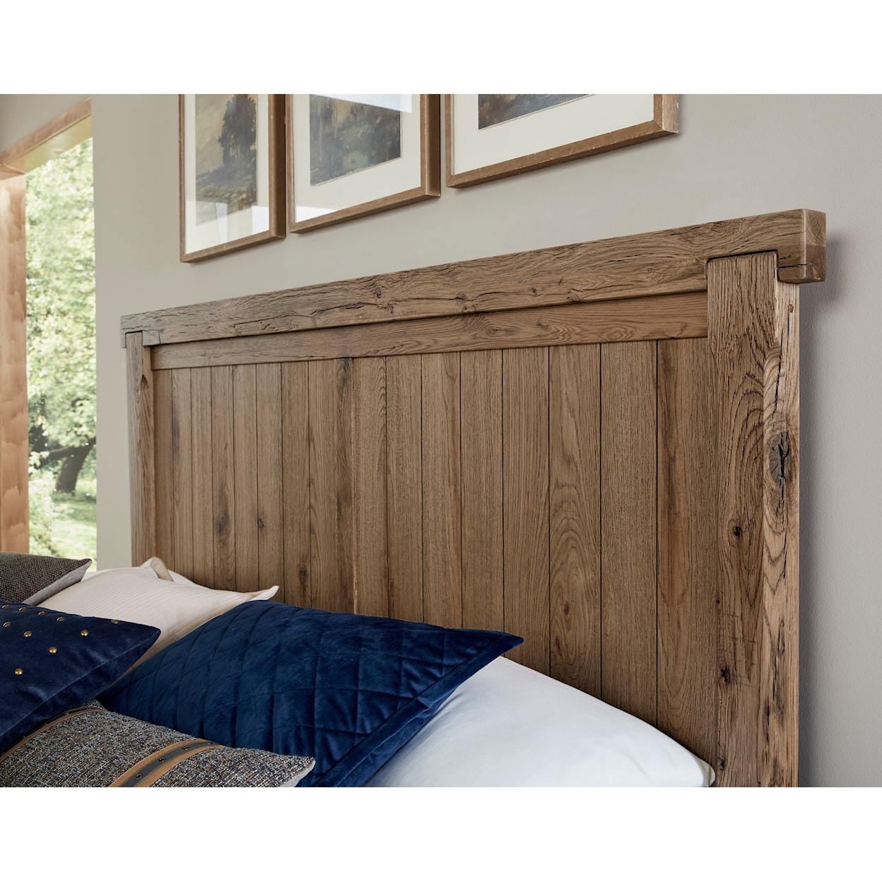 Vaughan Bassett Yellowstone California King Dovetail Bed