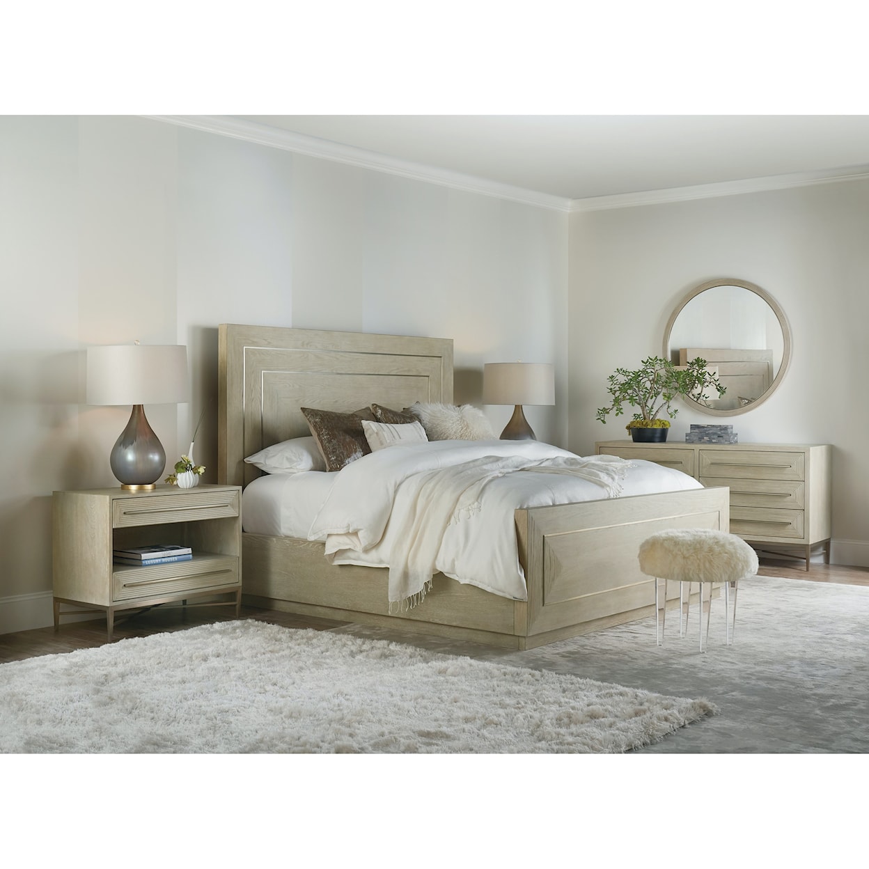 Hooker Furniture Cascade 4-Piece King Bedroom Set